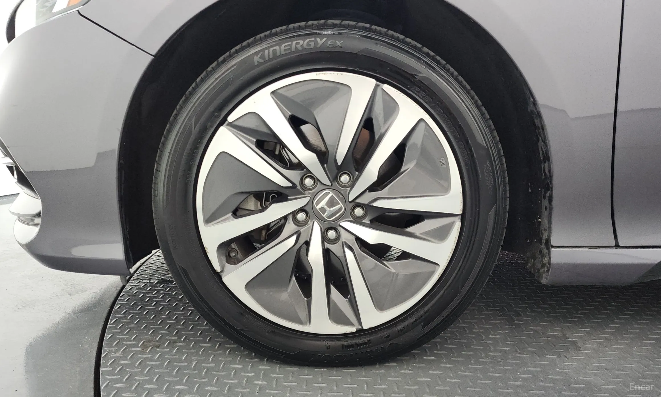 Honda Accord 10th Generation превью 5