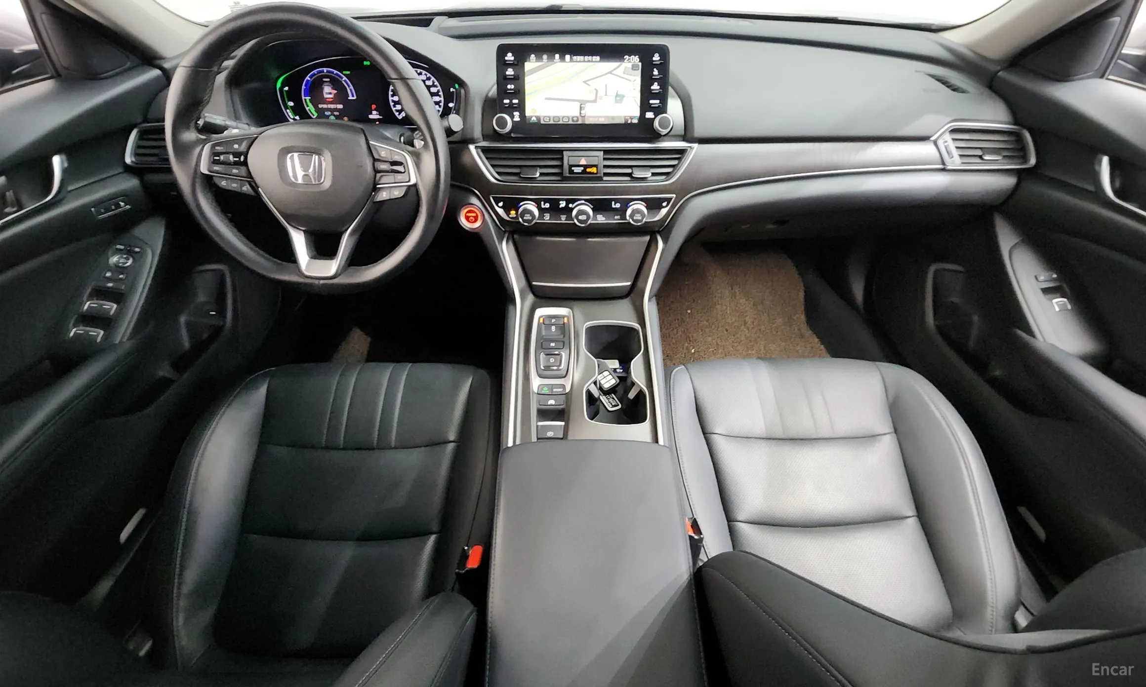 Honda Accord 10th Generation превью 7