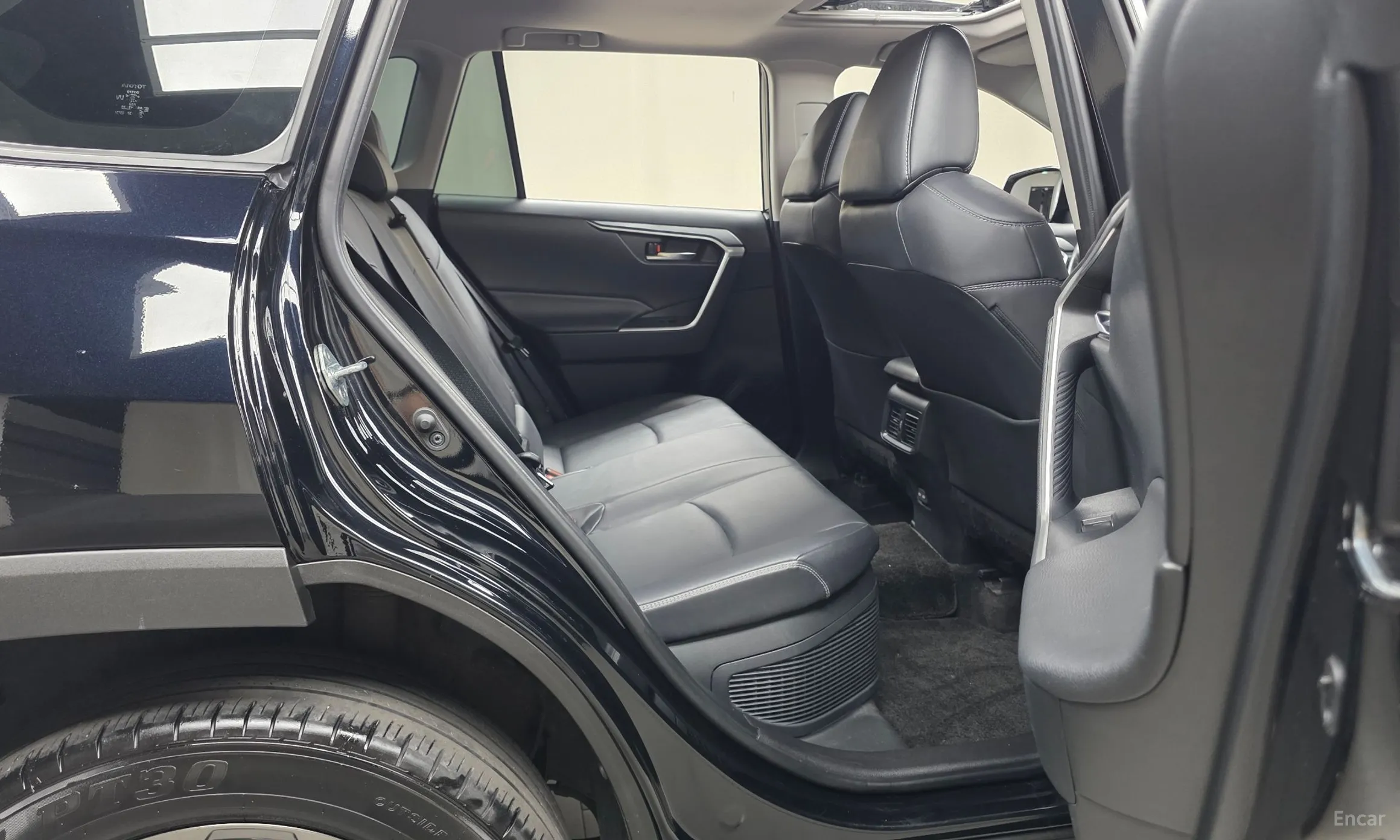 Toyota RAV4 5th Generation превью 11