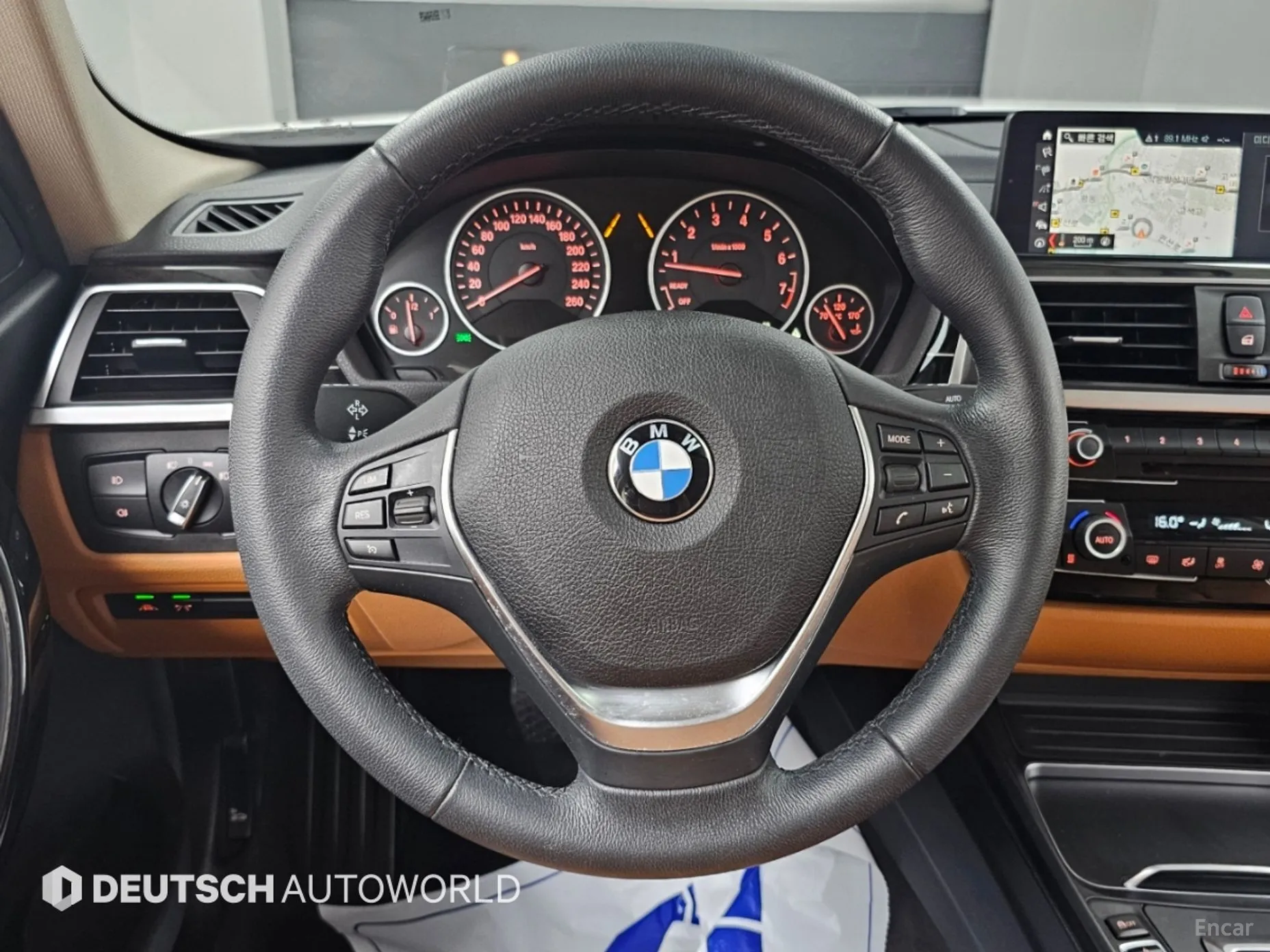 BMW 3 Series (F30) превью 13