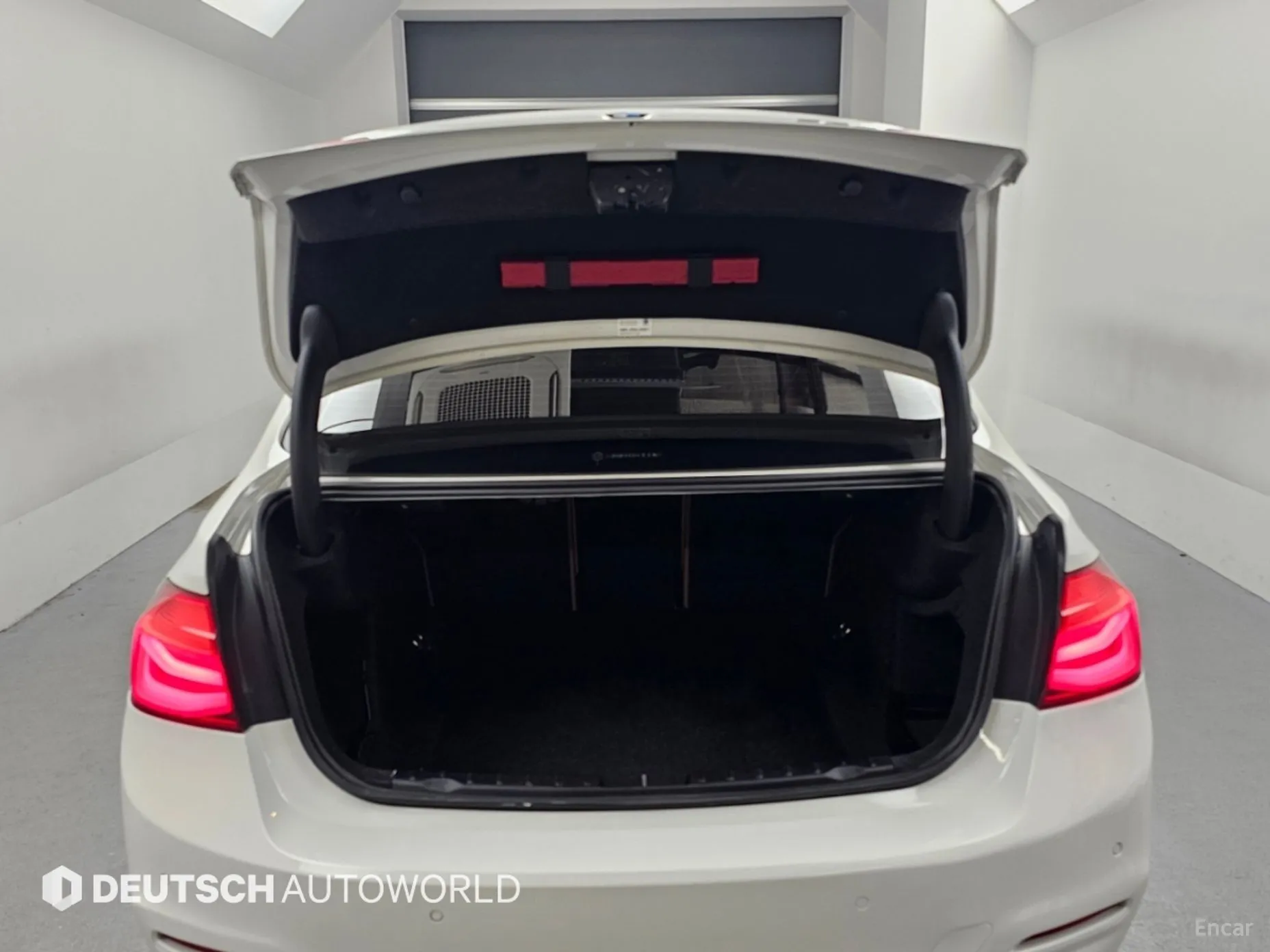BMW 3 Series (F30) превью 19