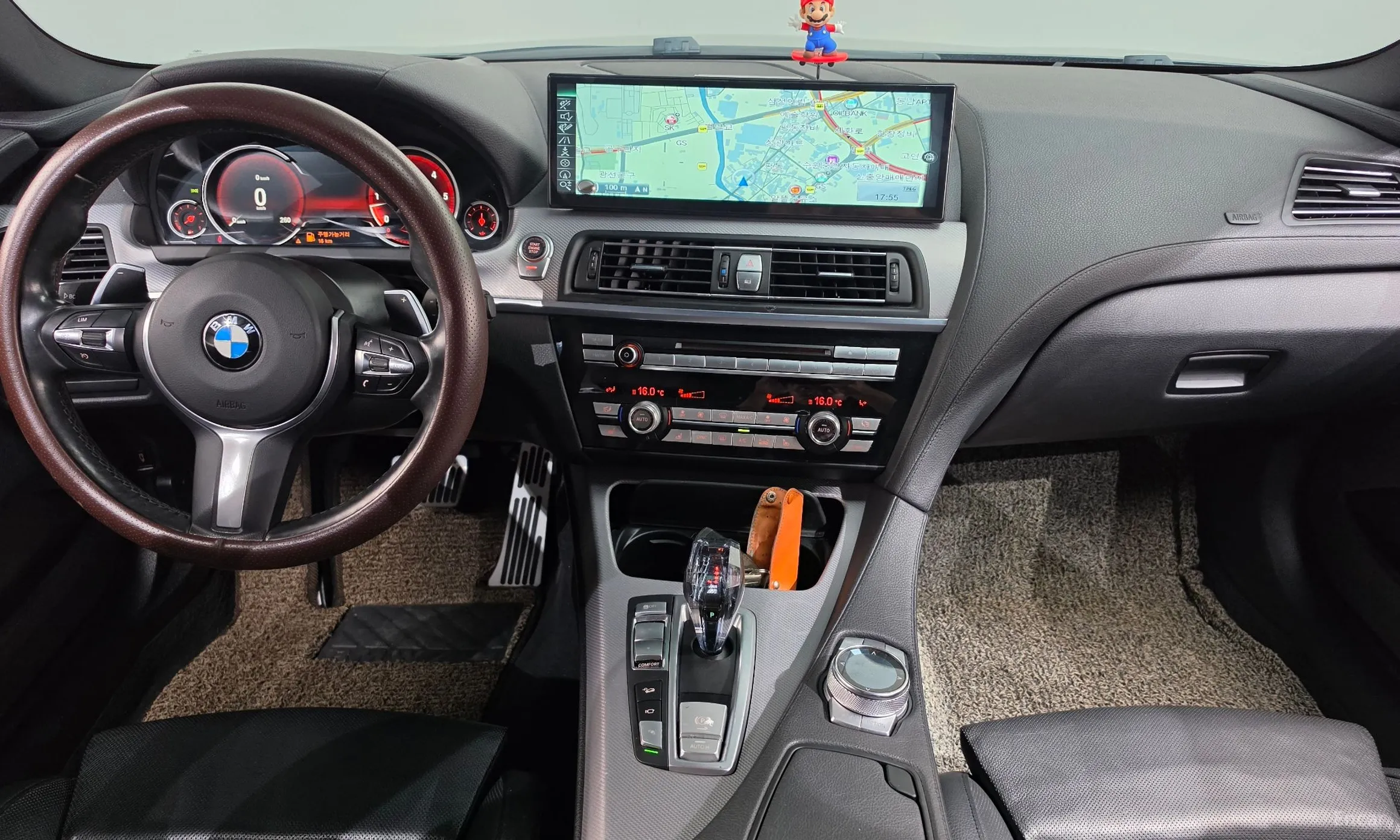 BMW 6 Series (F12) превью 7