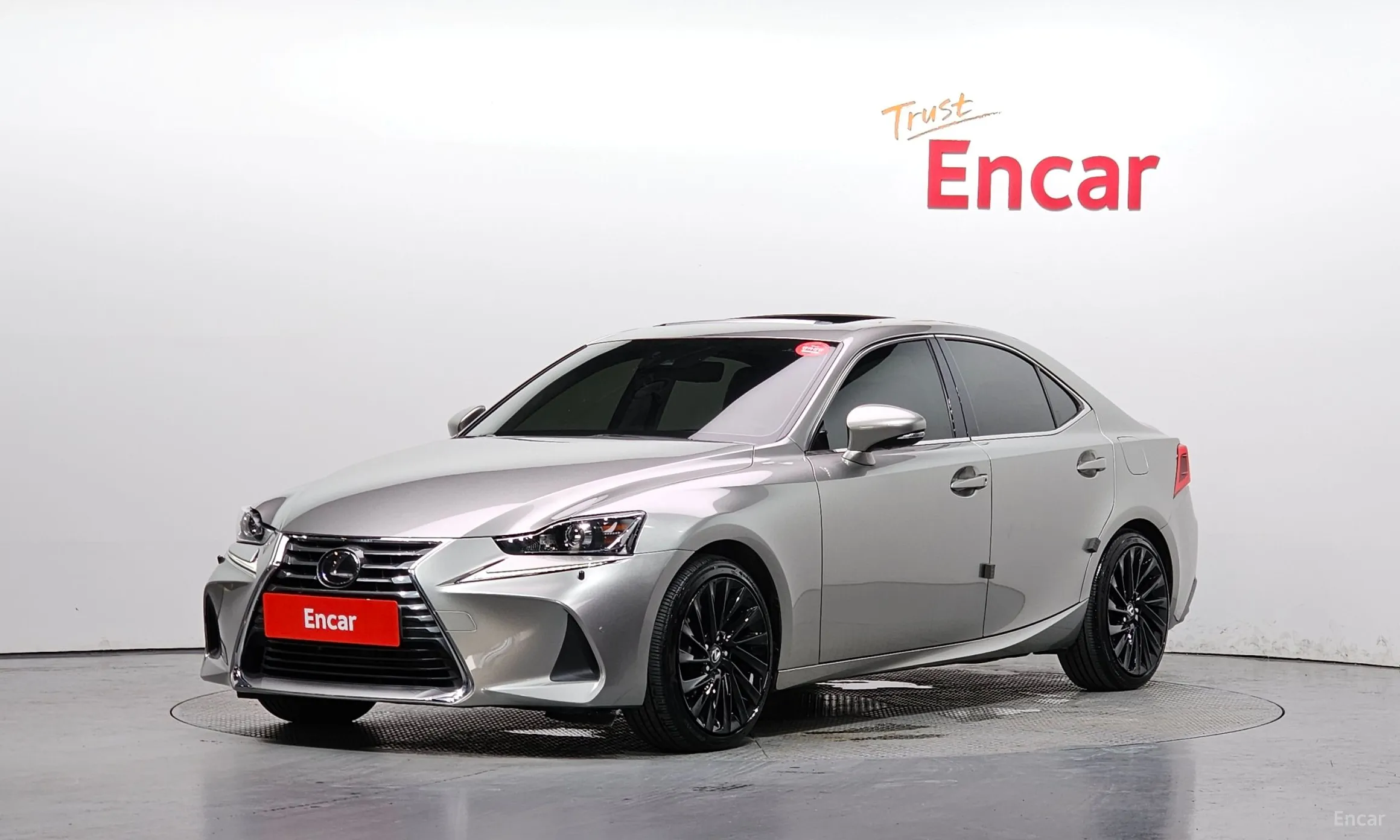 Lexus New IS300