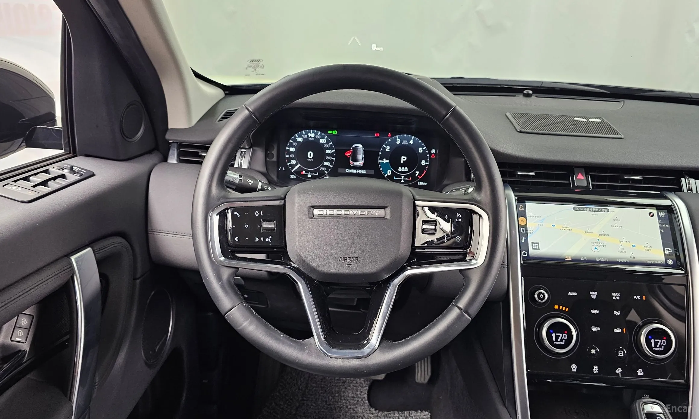 Land Rover Discovery Sports превью 13