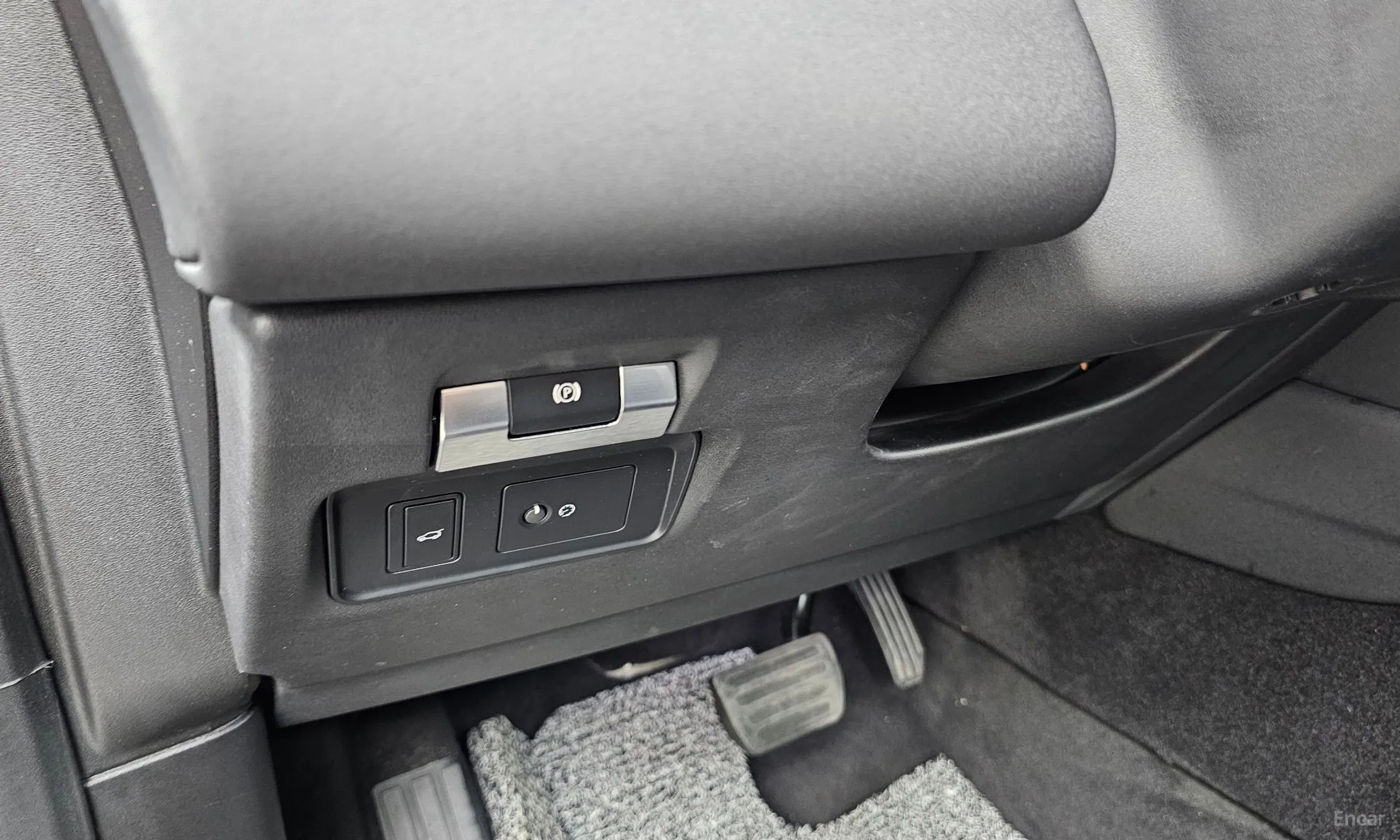 Land Rover Discovery Sports превью 20