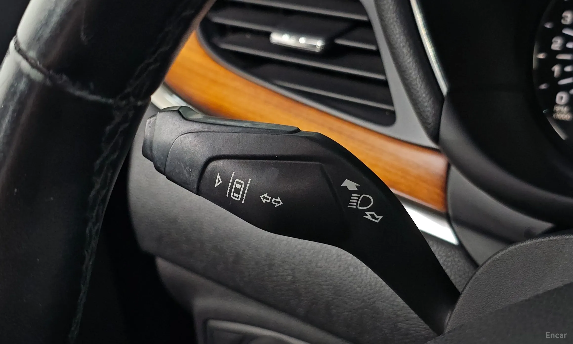 Lincoln MKC превью 17