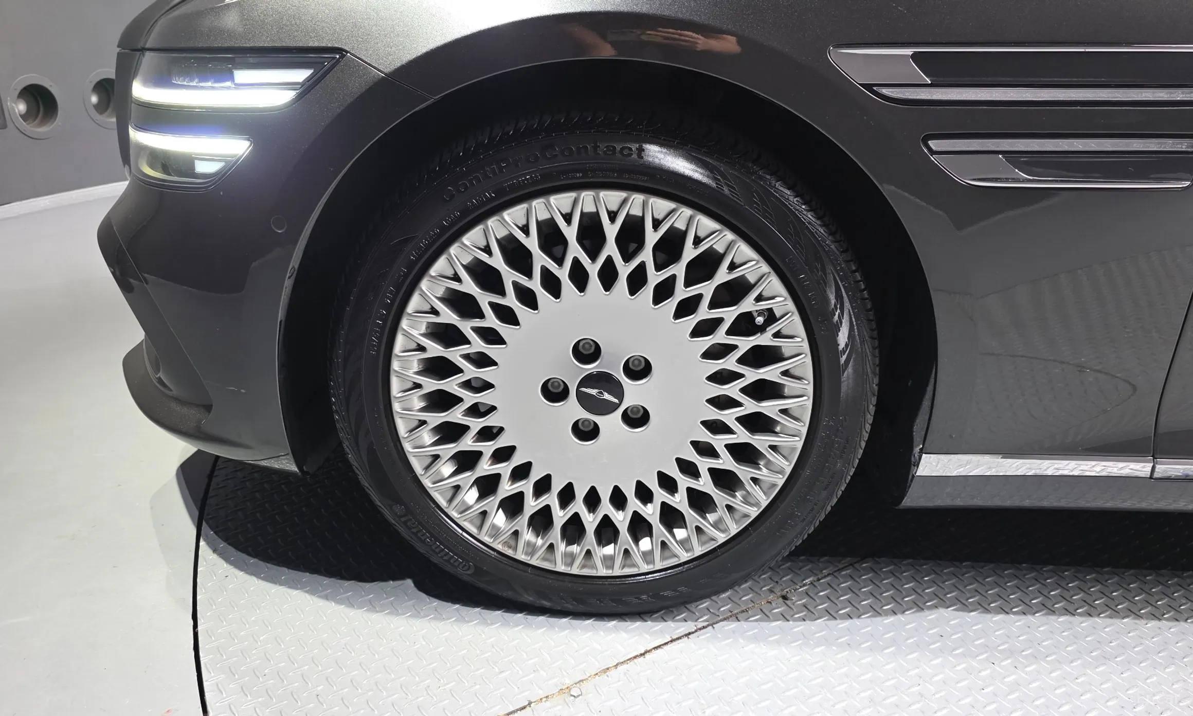 Genesis G80 (RG3) превью 5