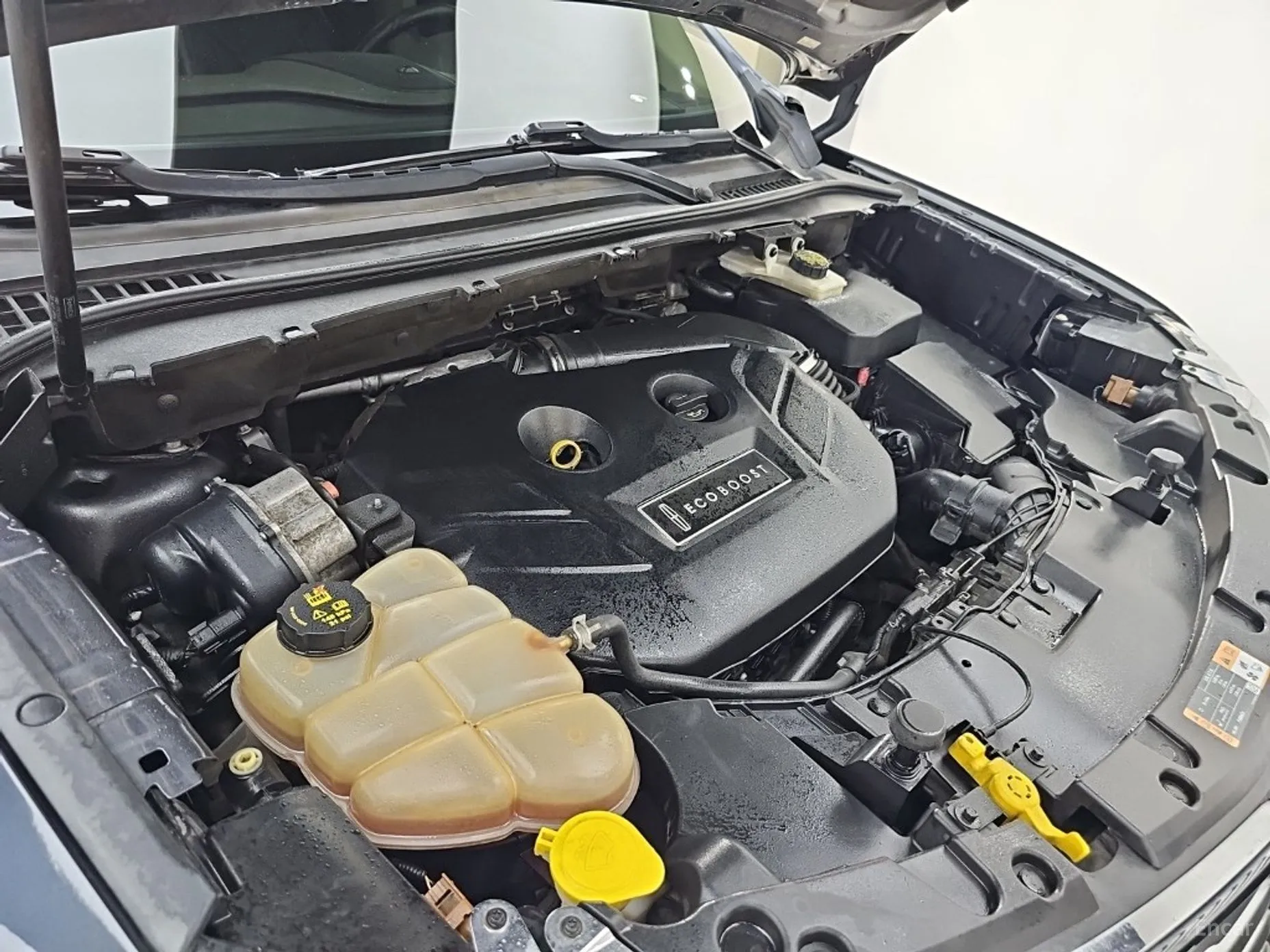Lincoln MKC превью 6