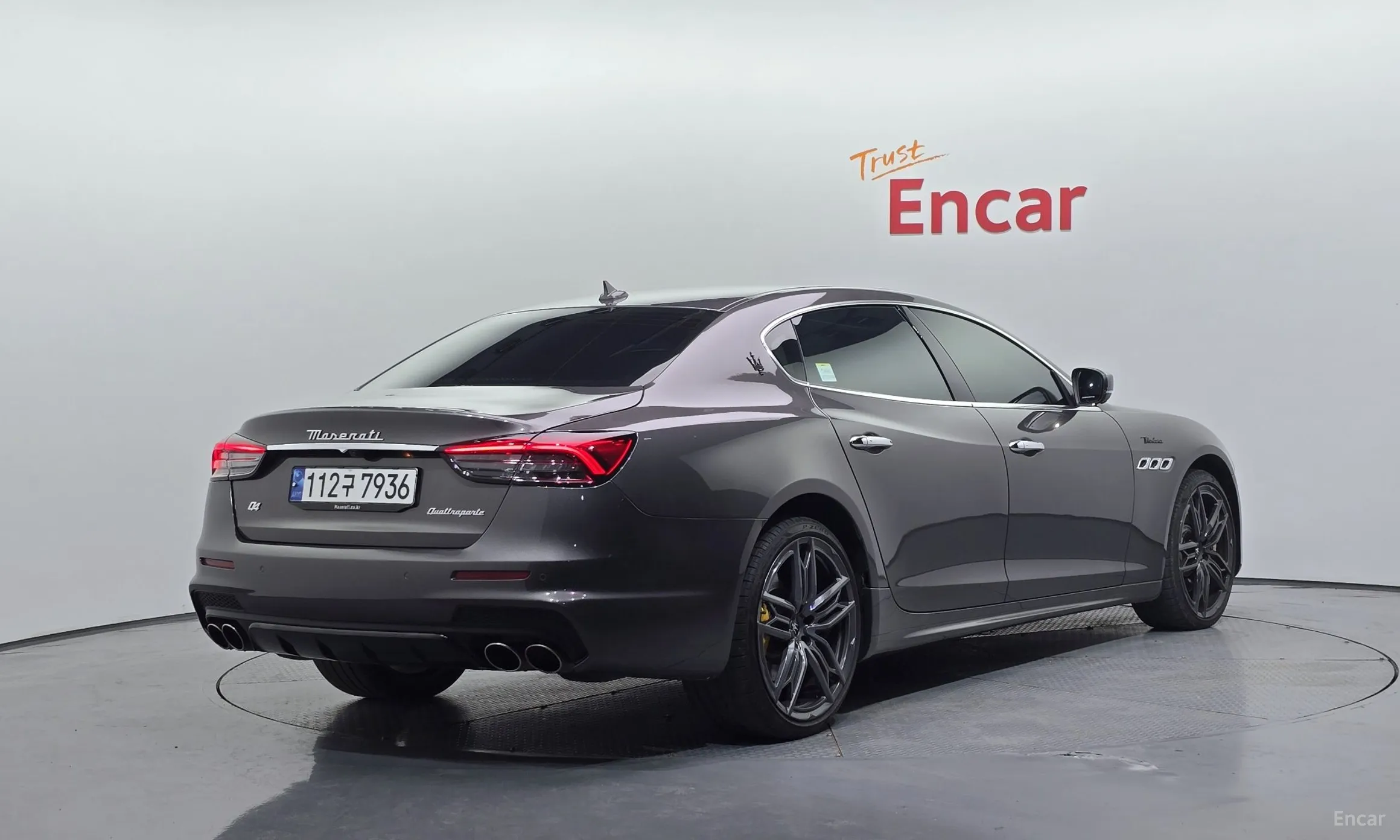 Maserati Quattroporte
