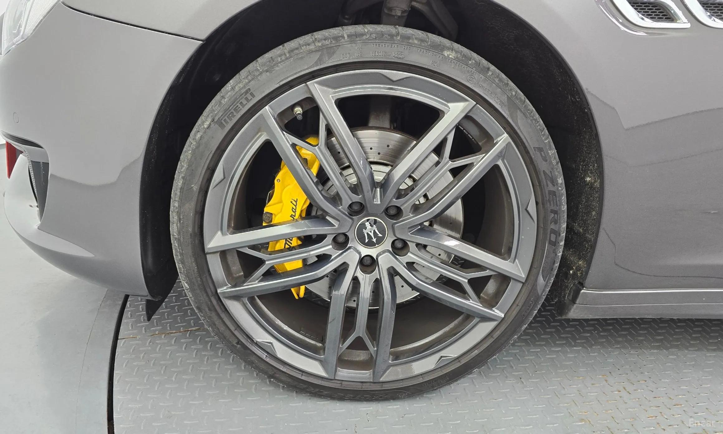 Maserati Quattroporte превью 5