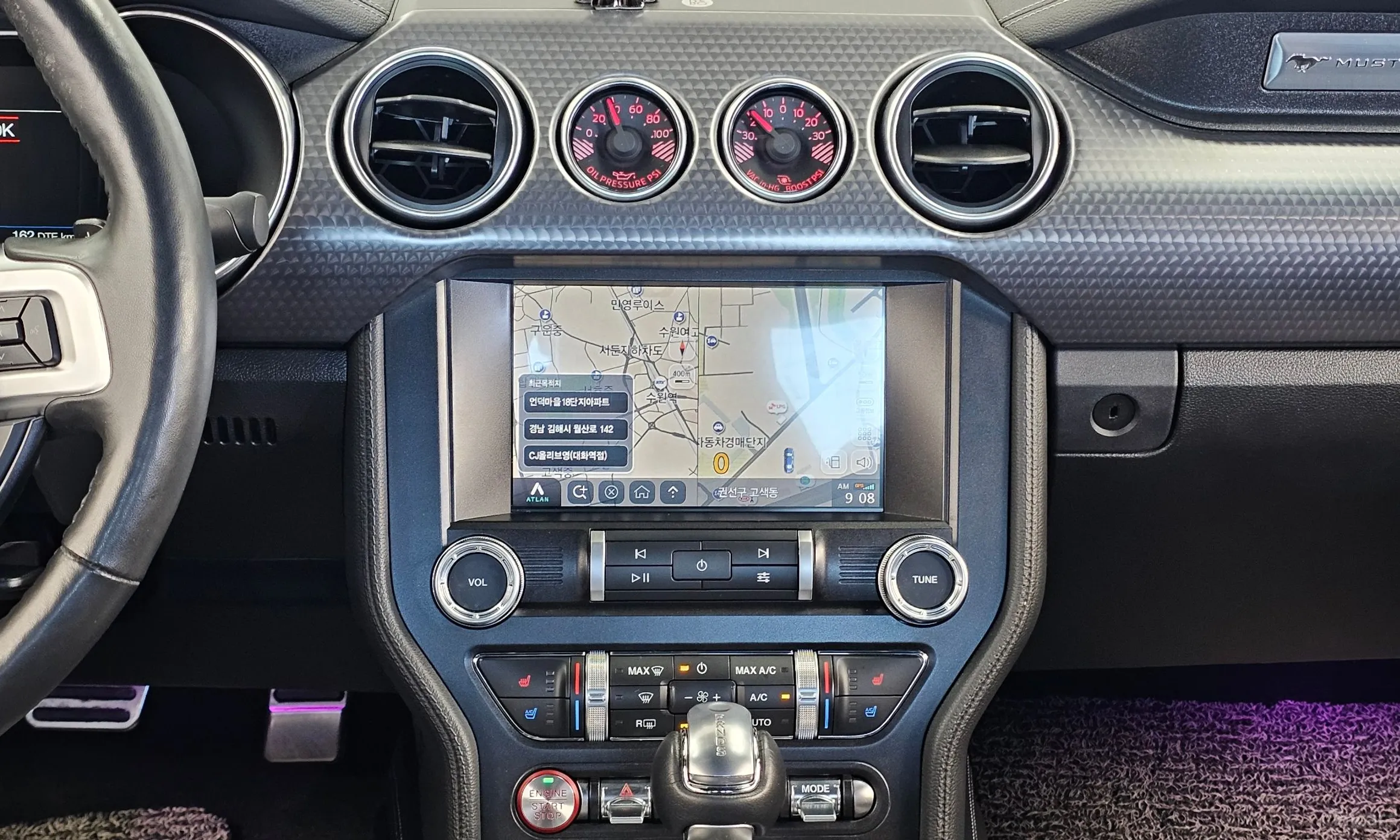 Ford Mustang превью 19
