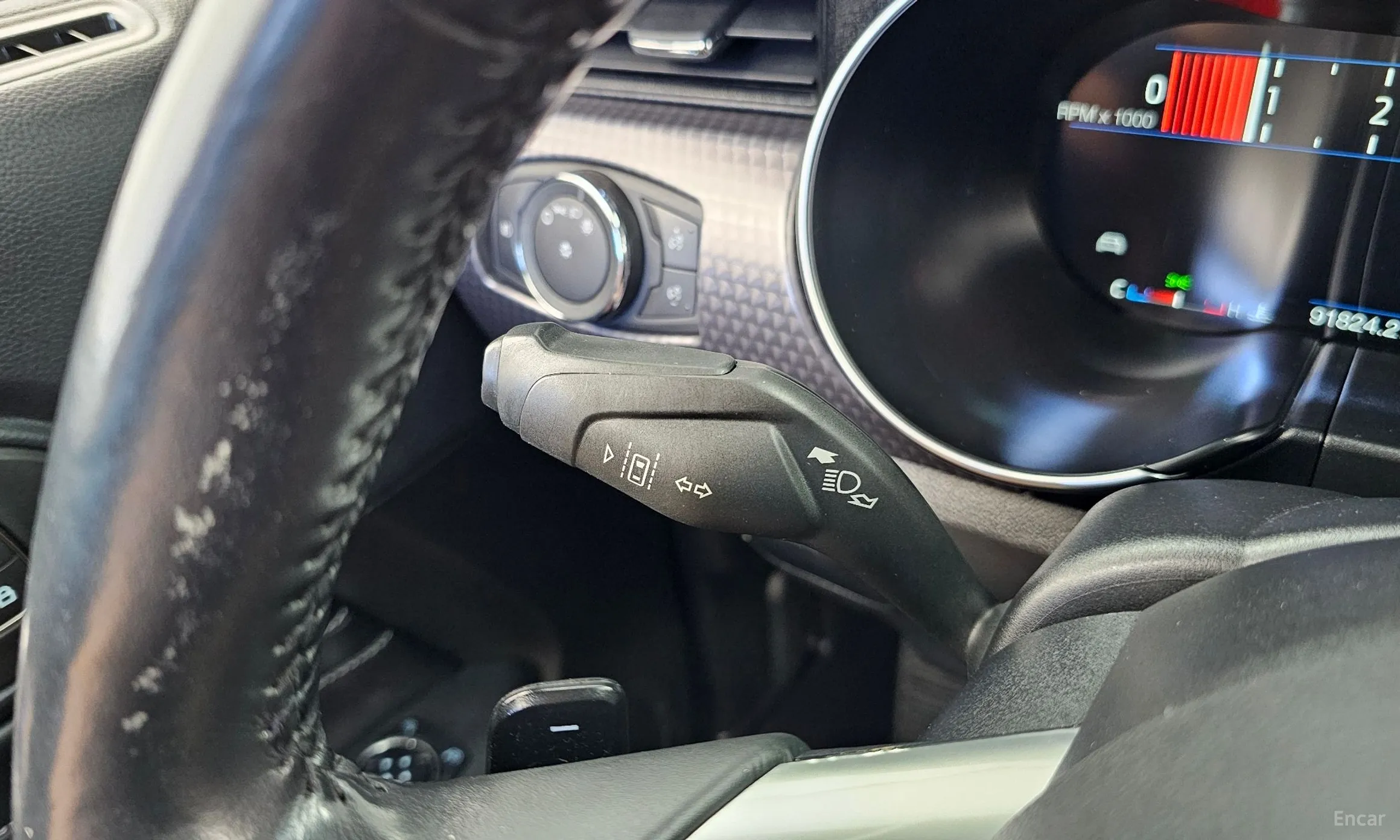Ford Mustang превью 20