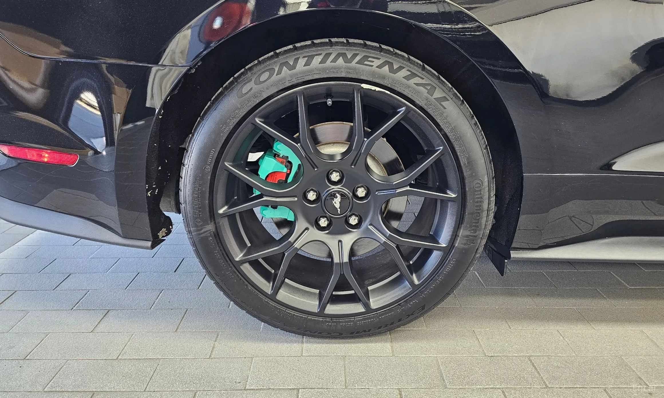 Ford Mustang превью 5
