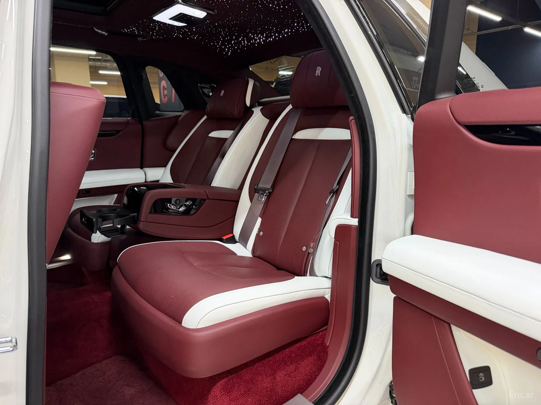 Rolls-Royce Ghost 2nd Generation превью 17