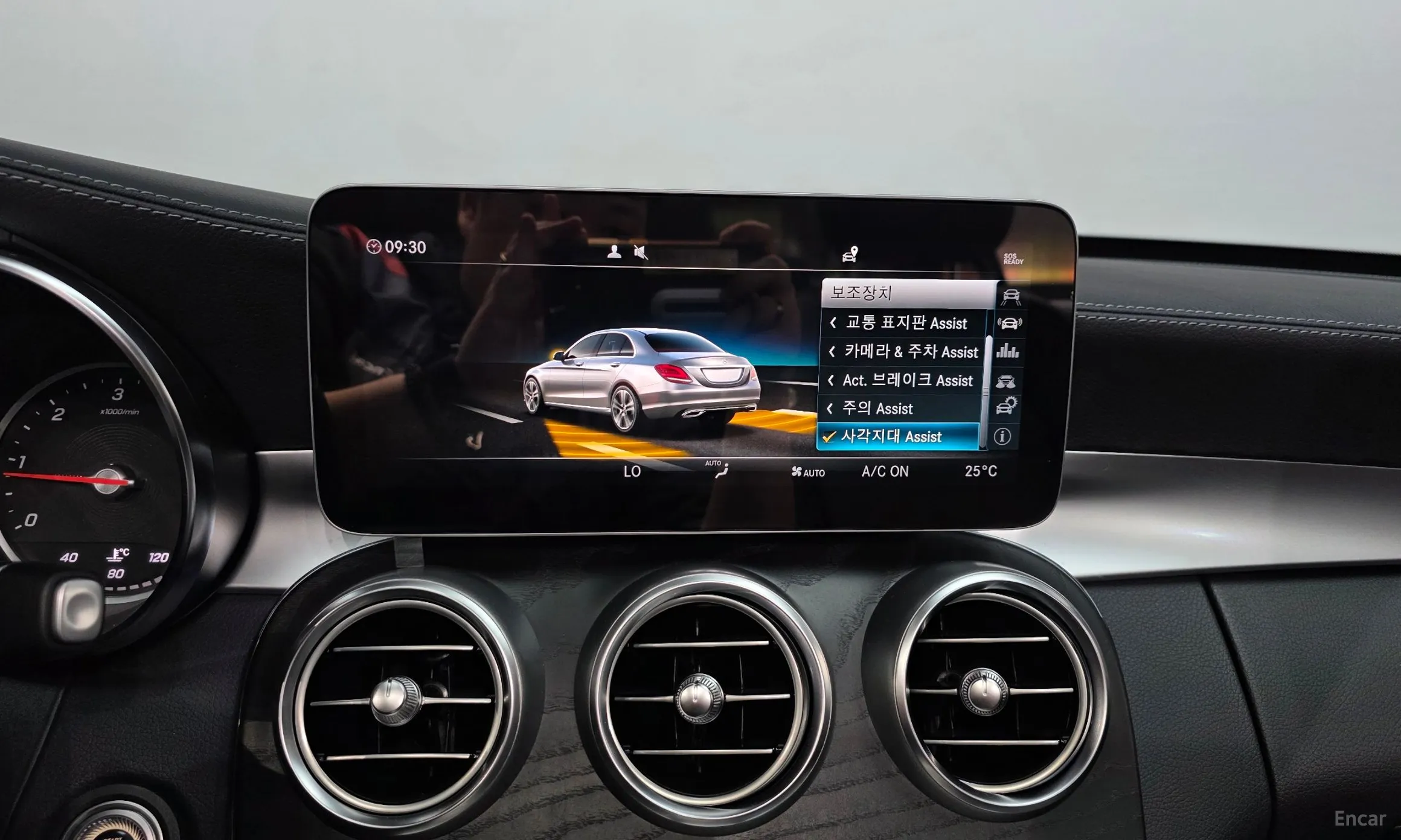 Mercedes Benz C-Class W205 превью 16