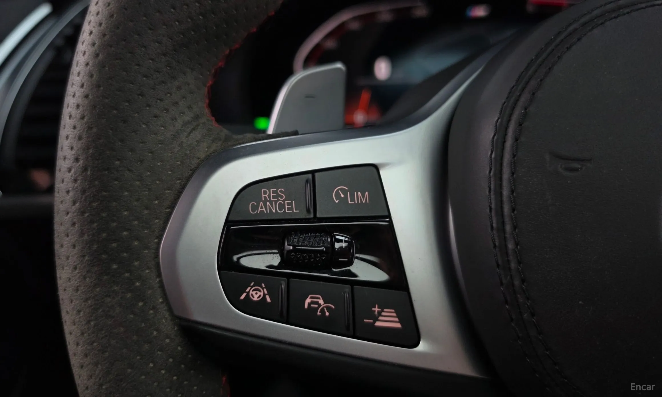 BMW X3 (G01) превью 16