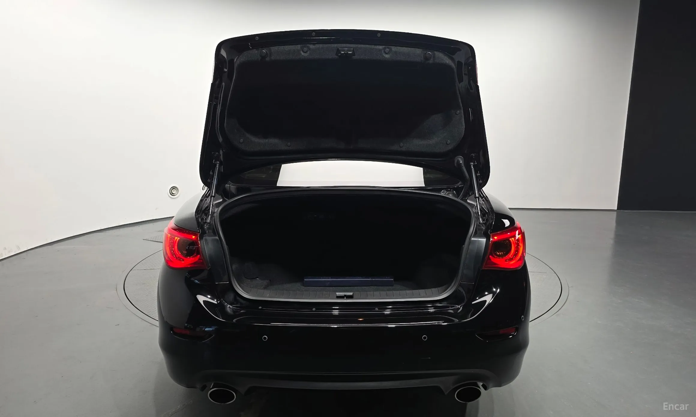 Infiniti Q50 превью 20