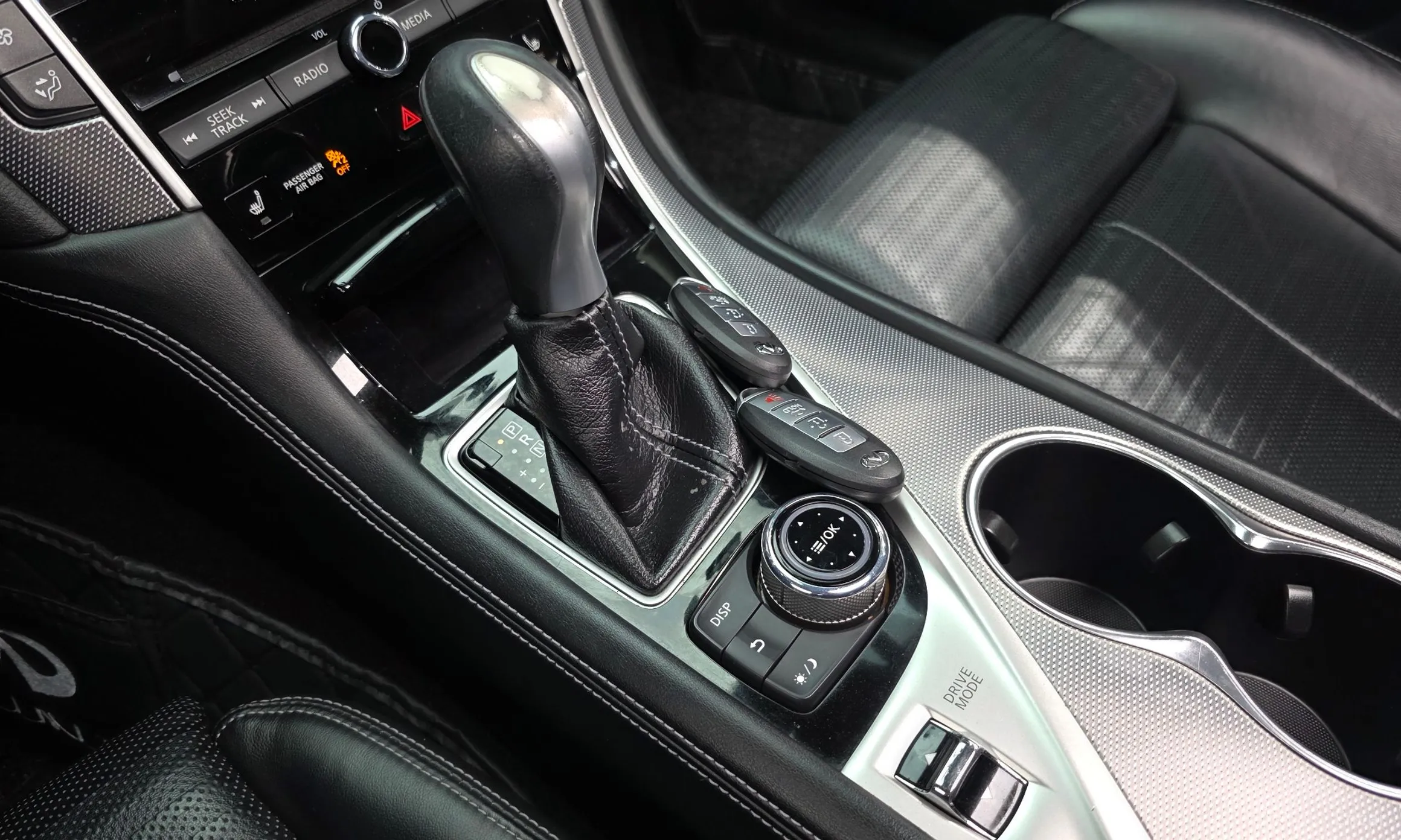 Infiniti Q50 превью 9