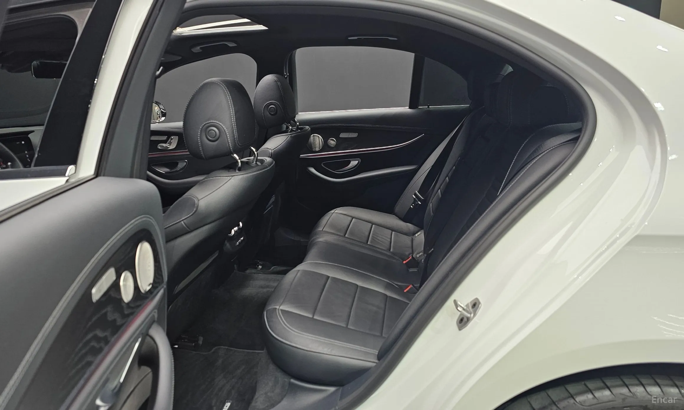 Mercedes Benz E-Class W213 превью 12