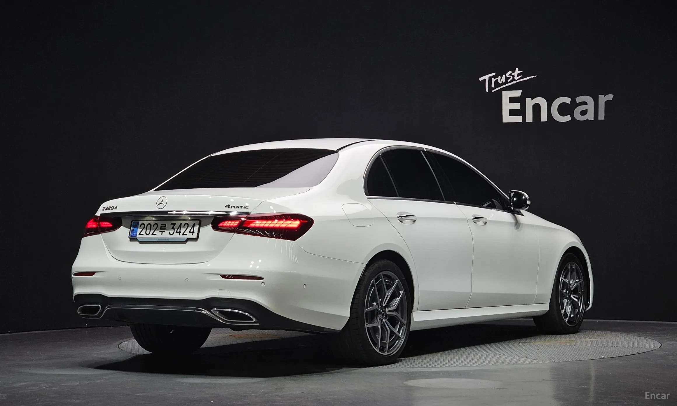 Mercedes Benz E-Class W213