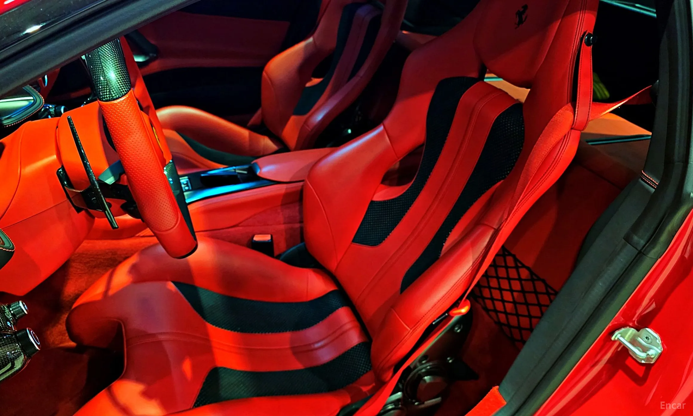 Ferrari 812 Superfast превью 13