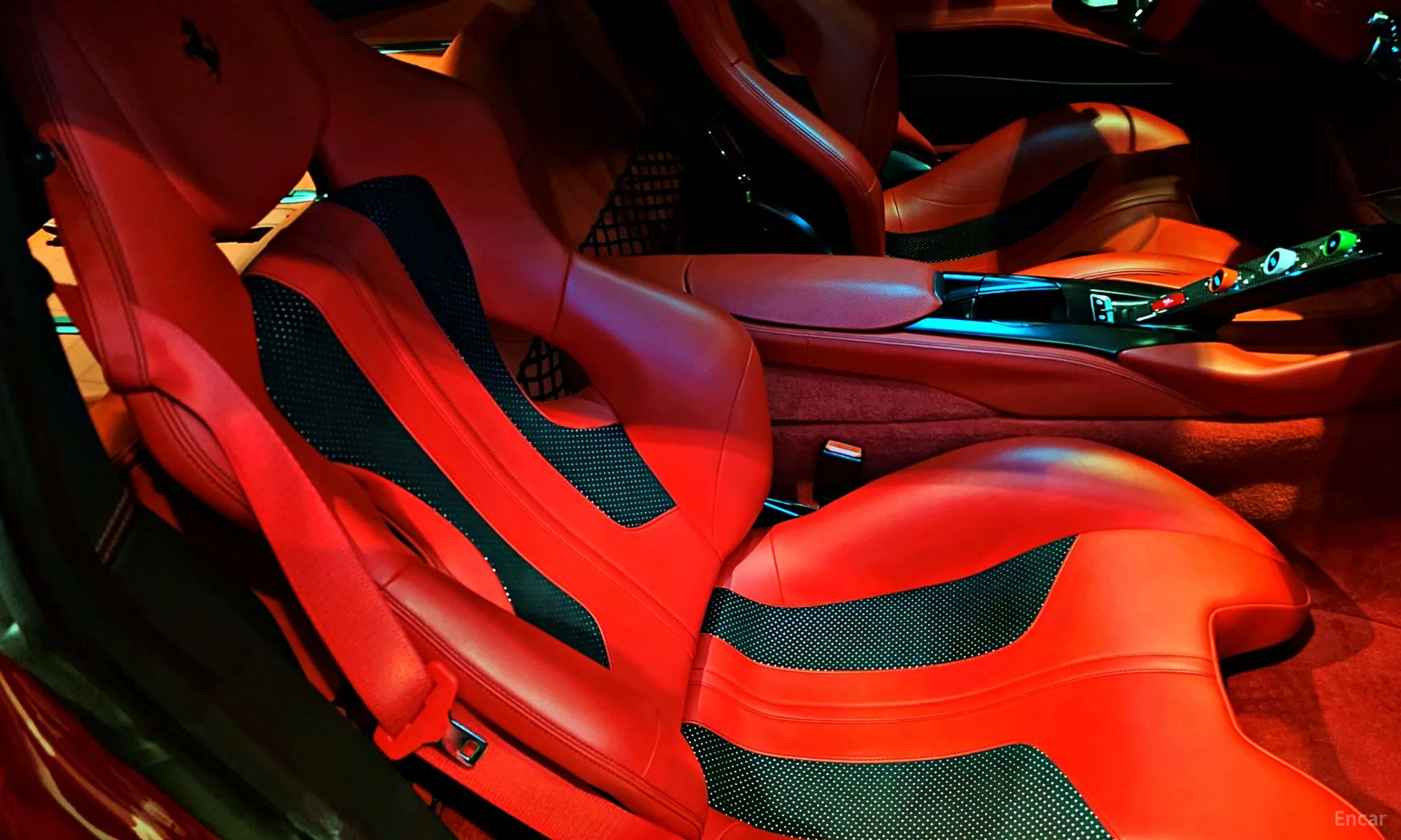 Ferrari 812 Superfast превью 16