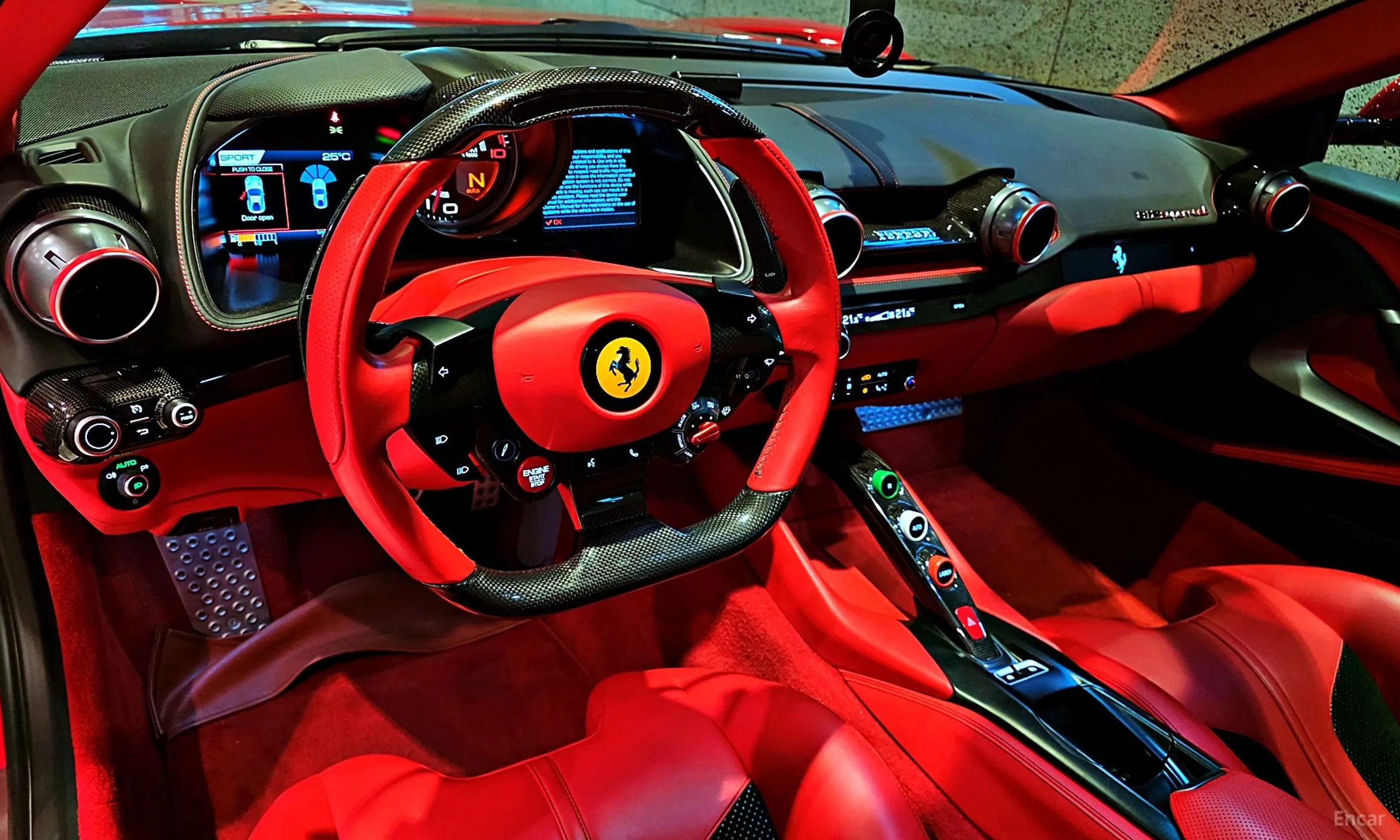 Ferrari 812 Superfast превью 5