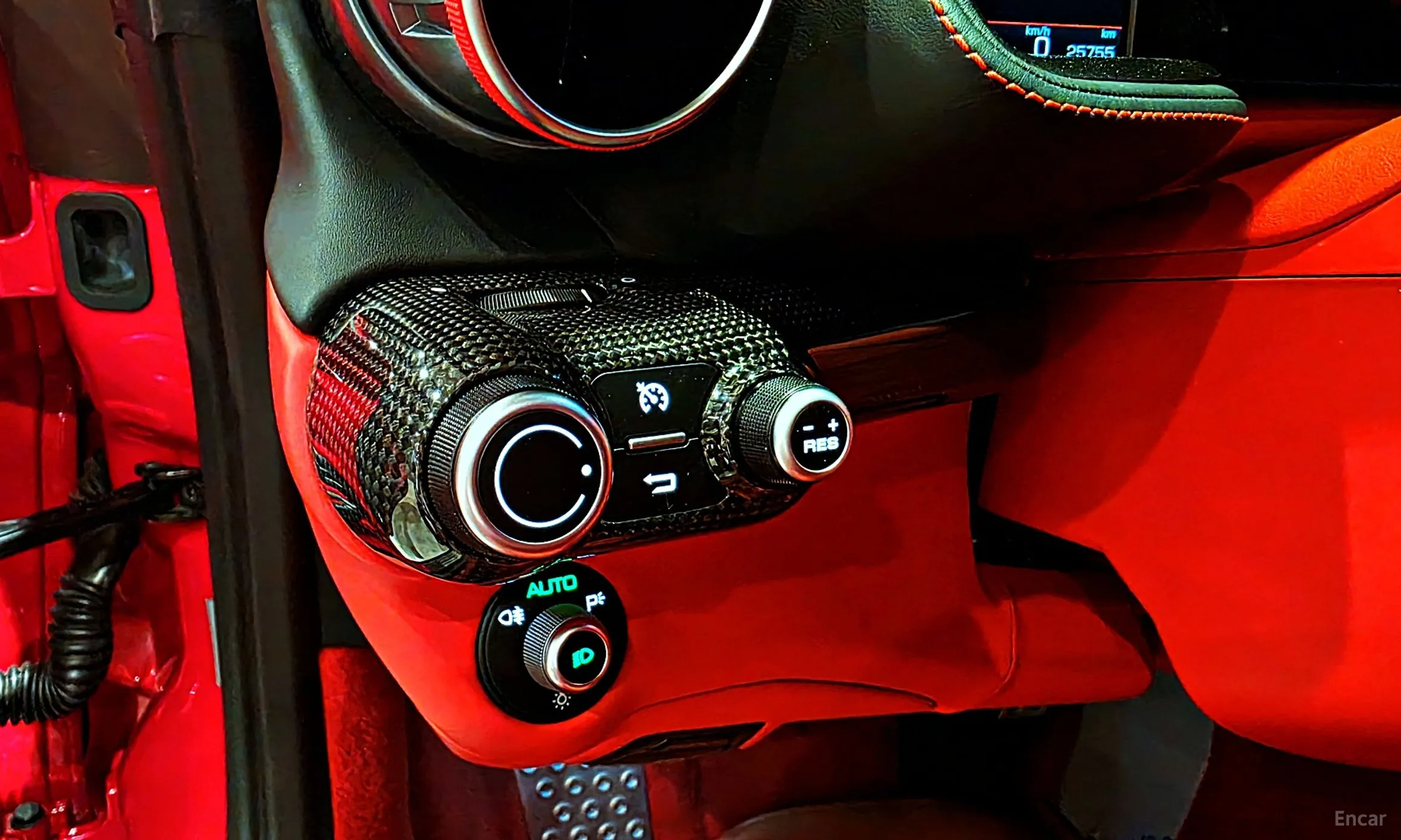 Ferrari 812 Superfast превью 7