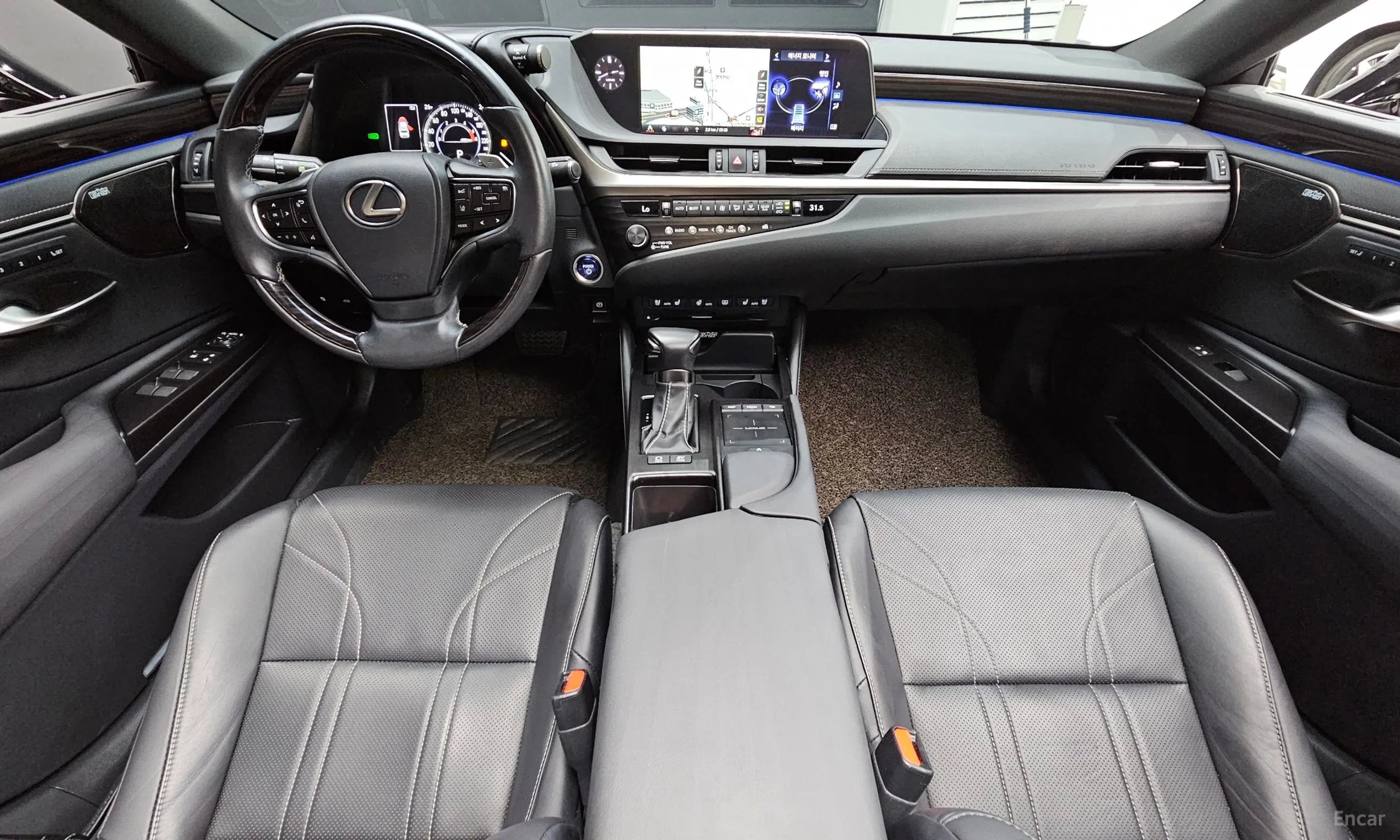Lexus ES300h 7th Generation превью 7