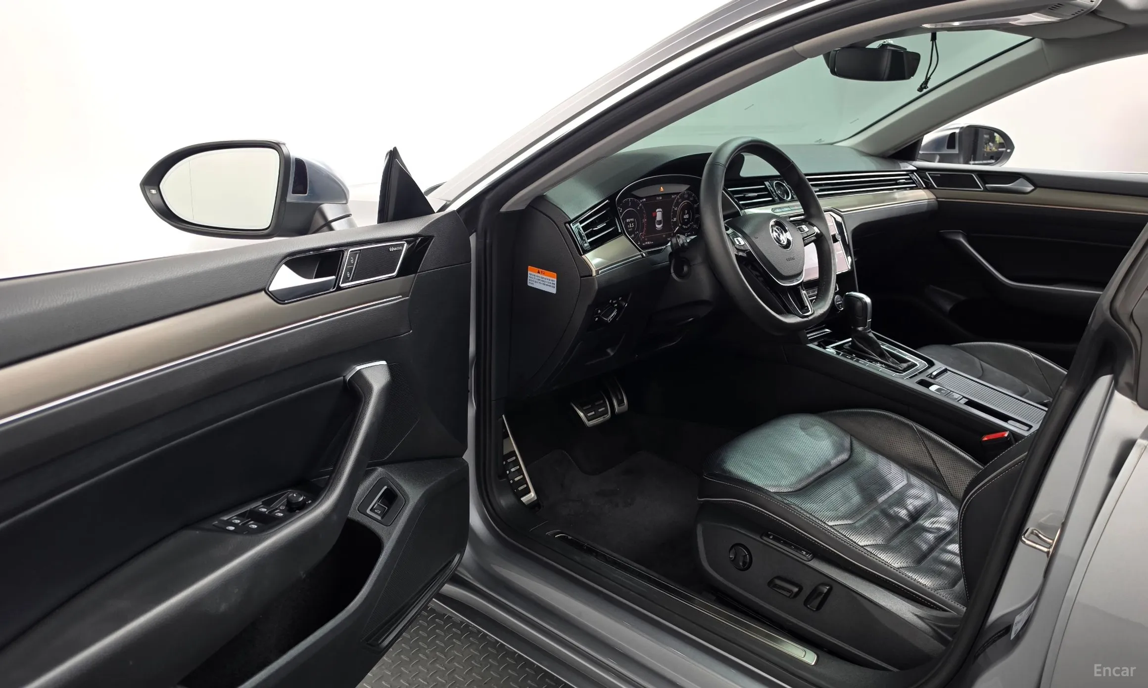 Volkswagen Ateon превью 10