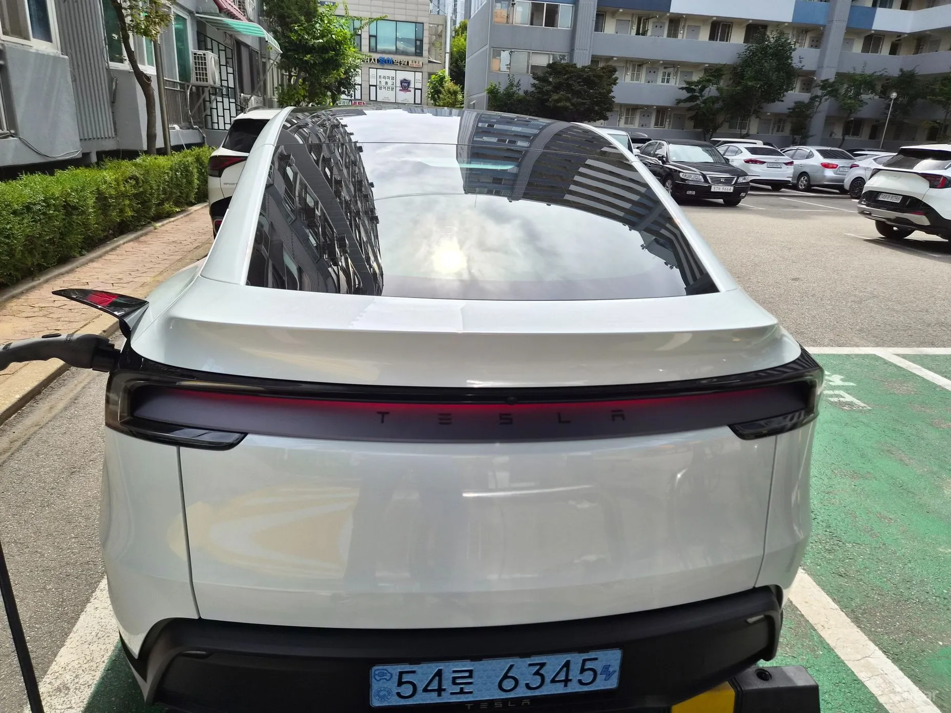 Tesla Model Y превью 6