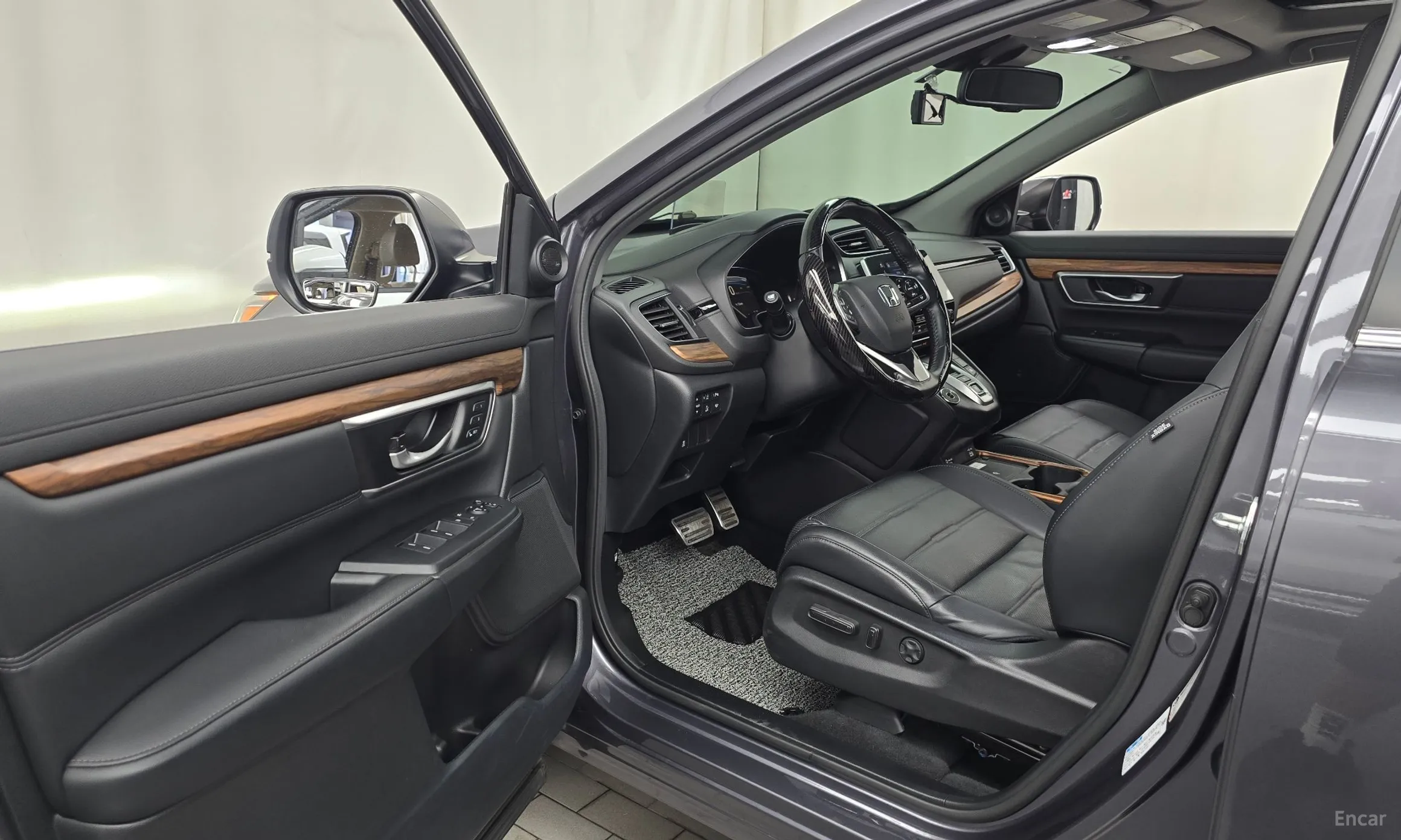 Honda CR-V 5th generation превью 10