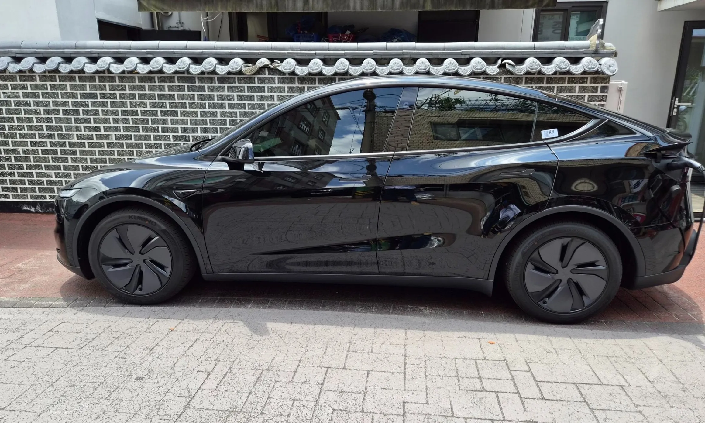 Tesla Model Y превью 3