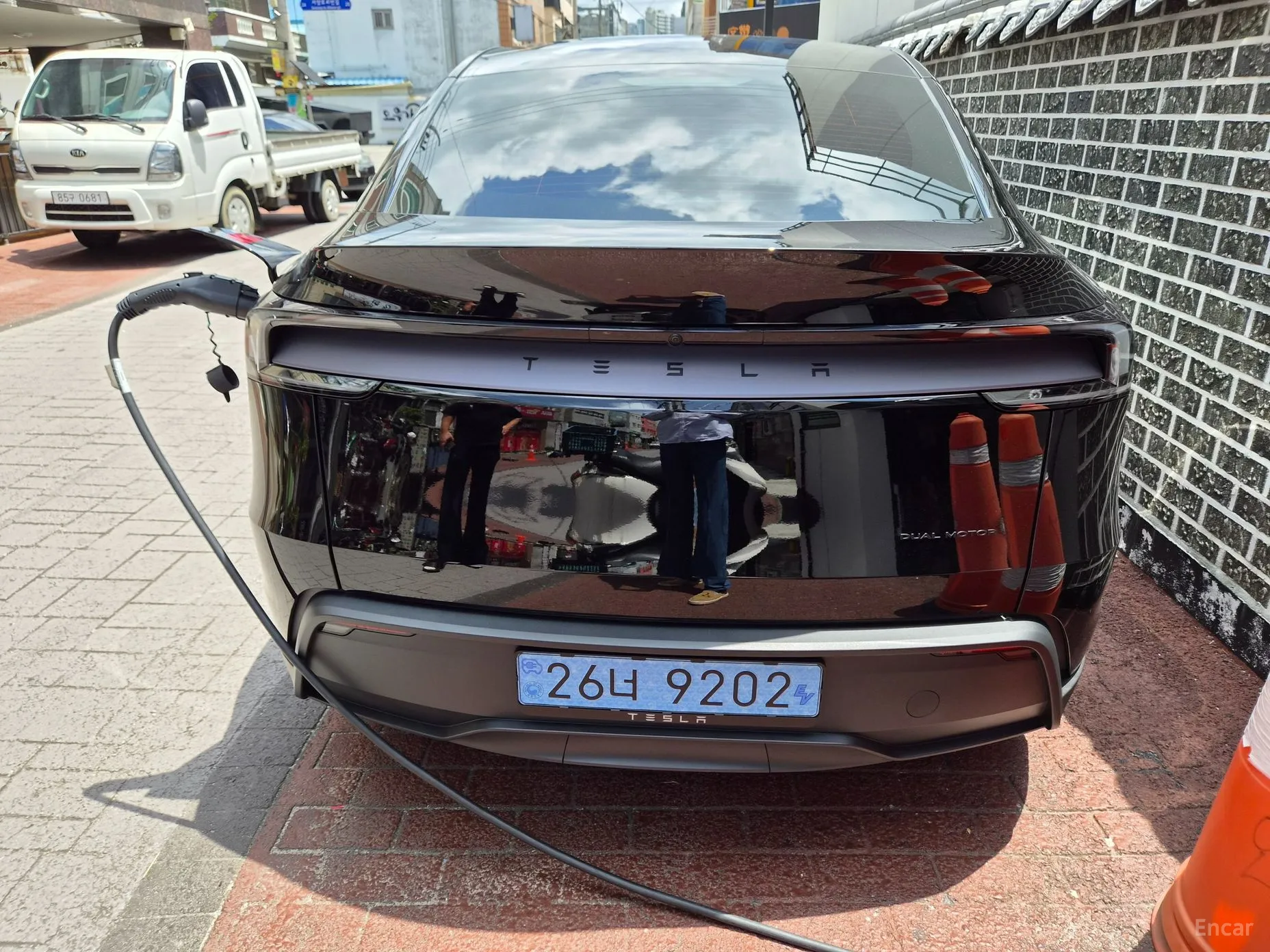 Tesla Model Y превью 5