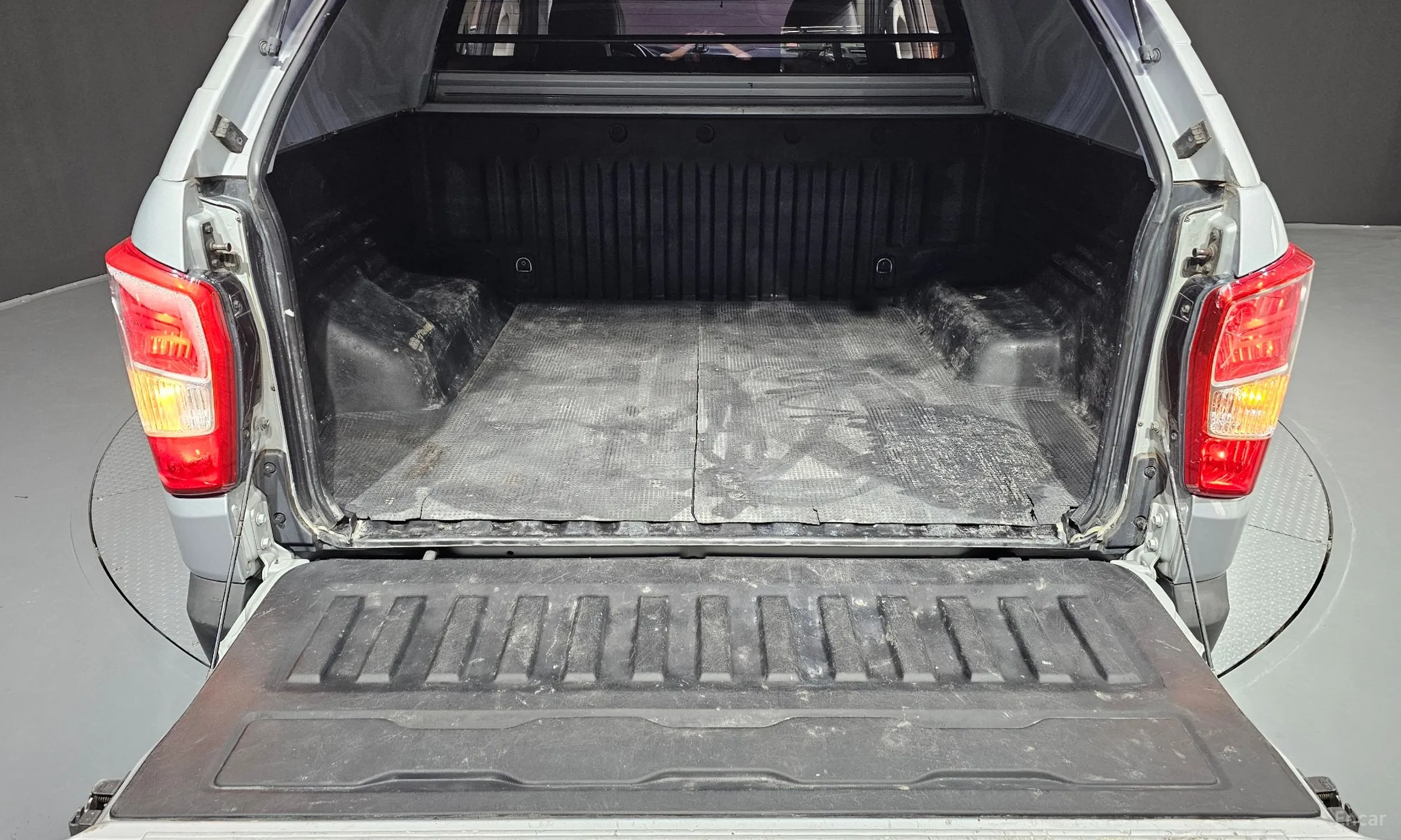 KG Mobility (SsangYong) Rexton Sports превью 20