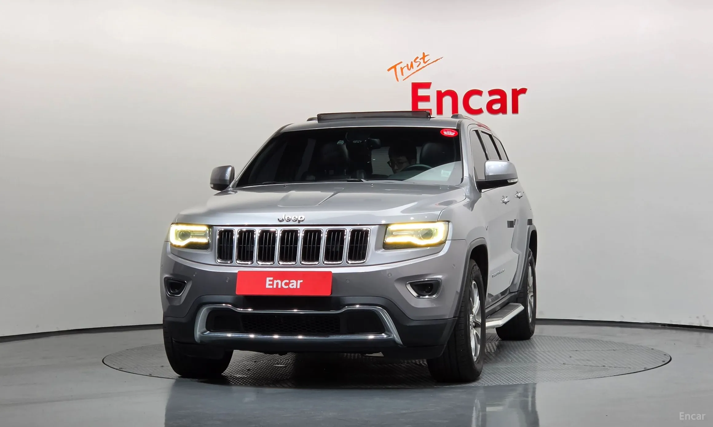 Jeep Grand Cherokee превью 3