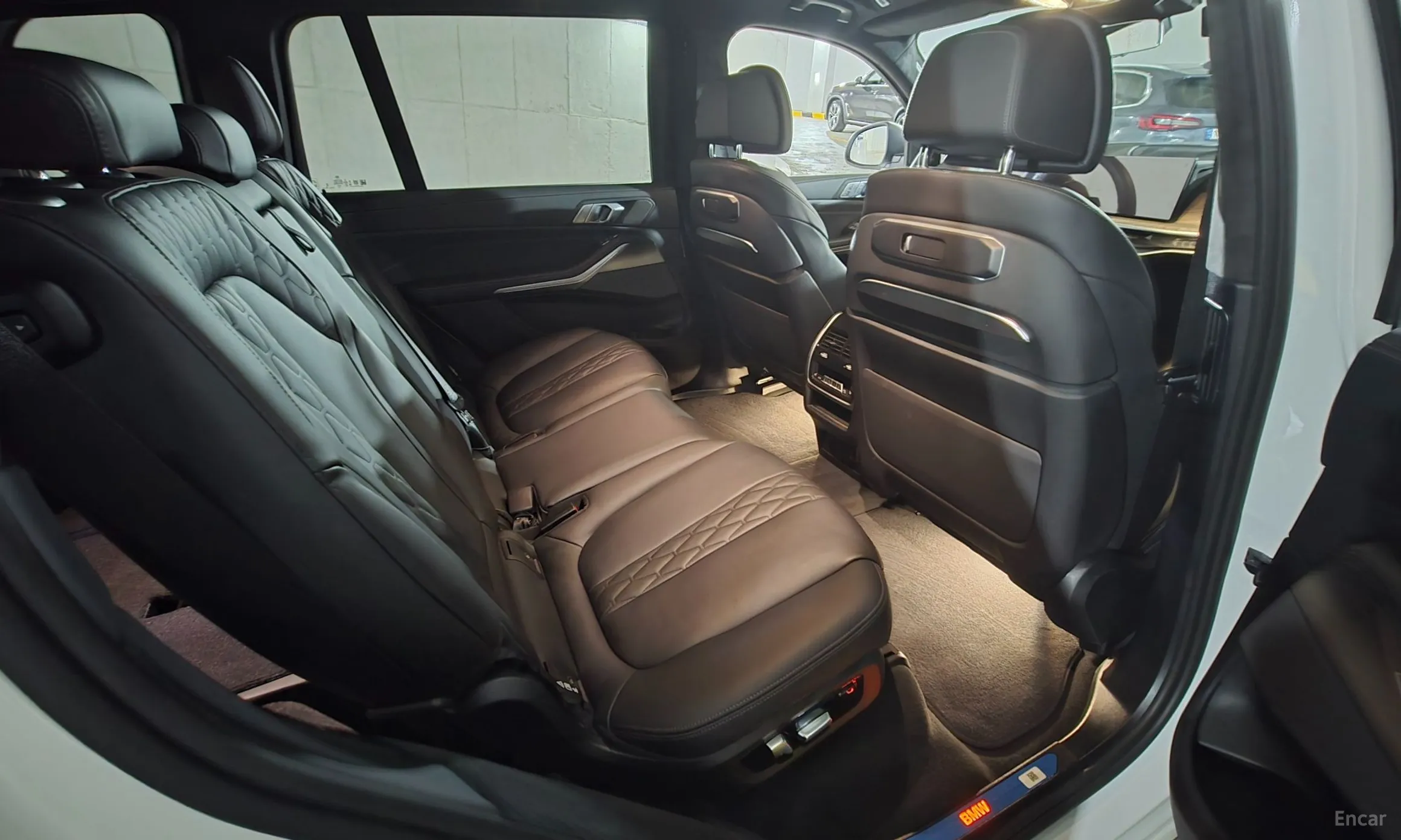 BMW X7 (G07) превью 18