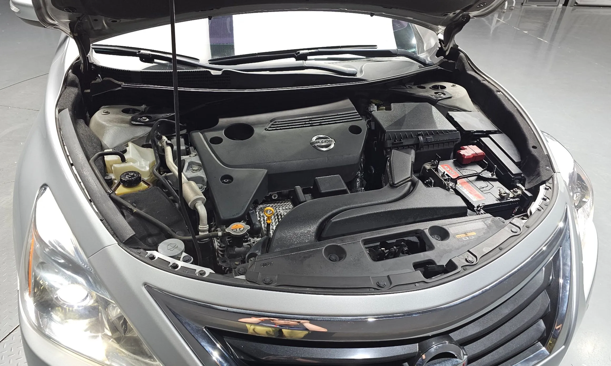 Nissan Altima превью 6