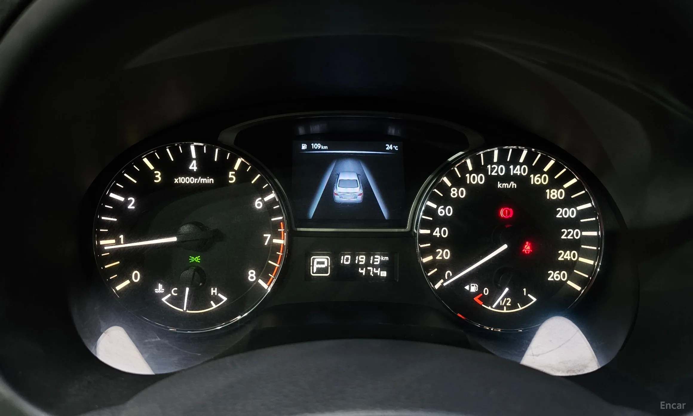 Nissan Altima превью 8