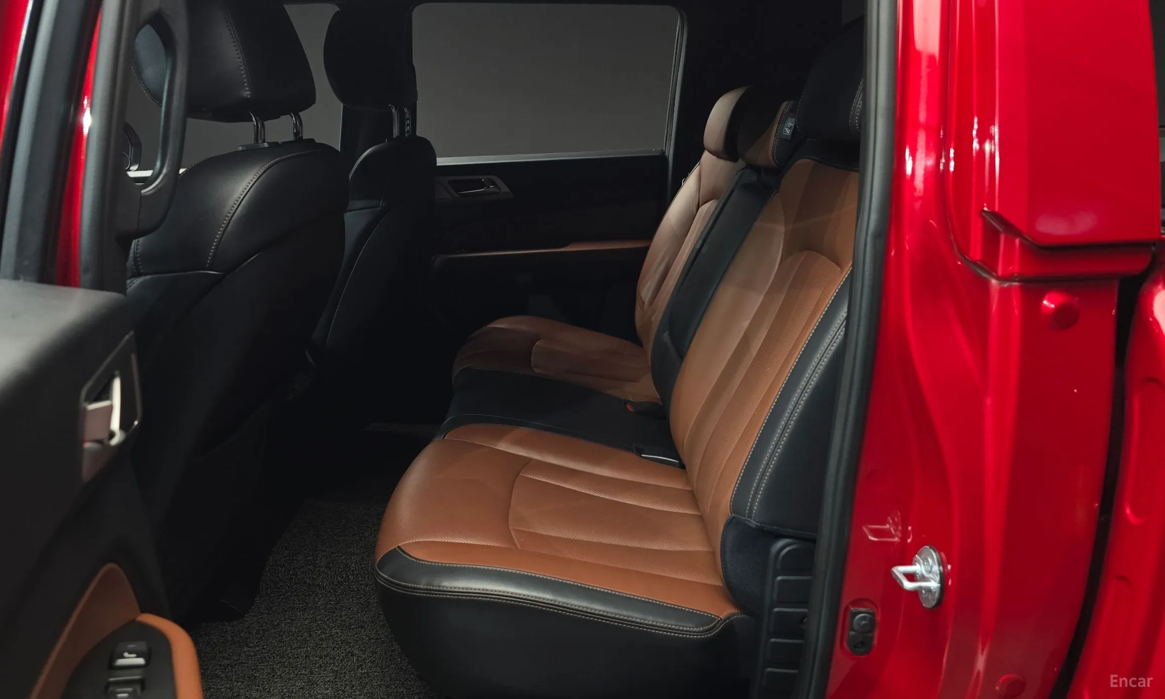 KG Mobility (SsangYong) Rexton Sports превью 12