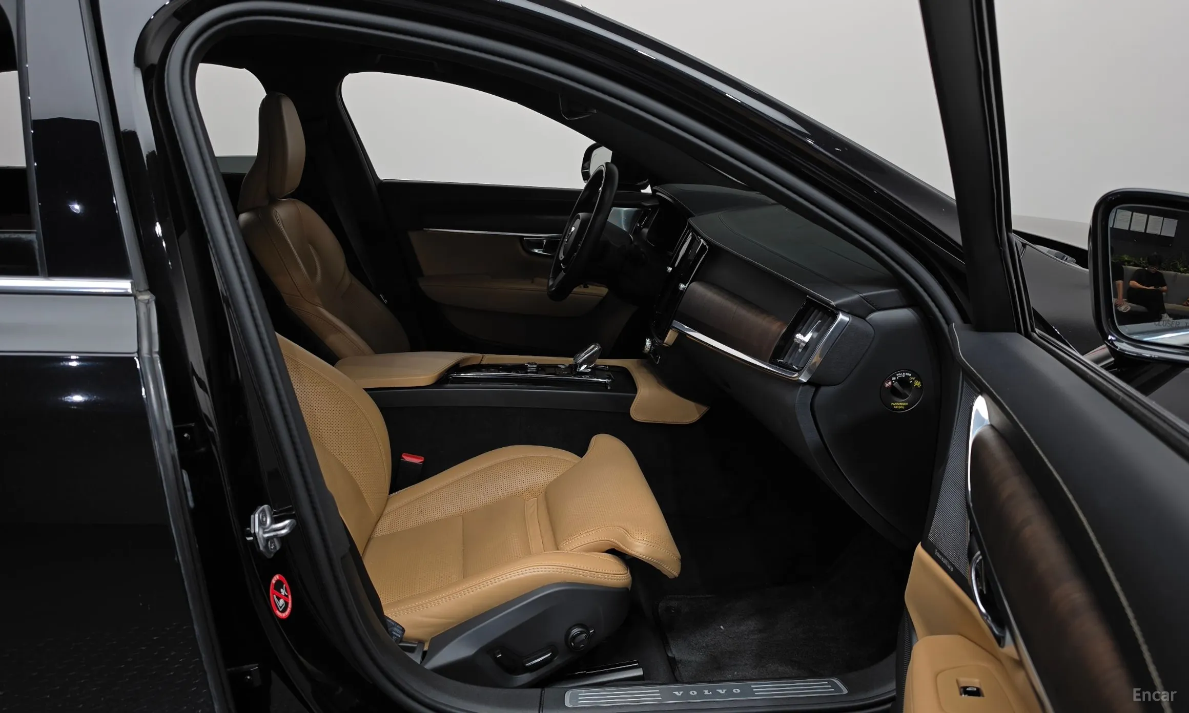 Volvo S90 превью 11