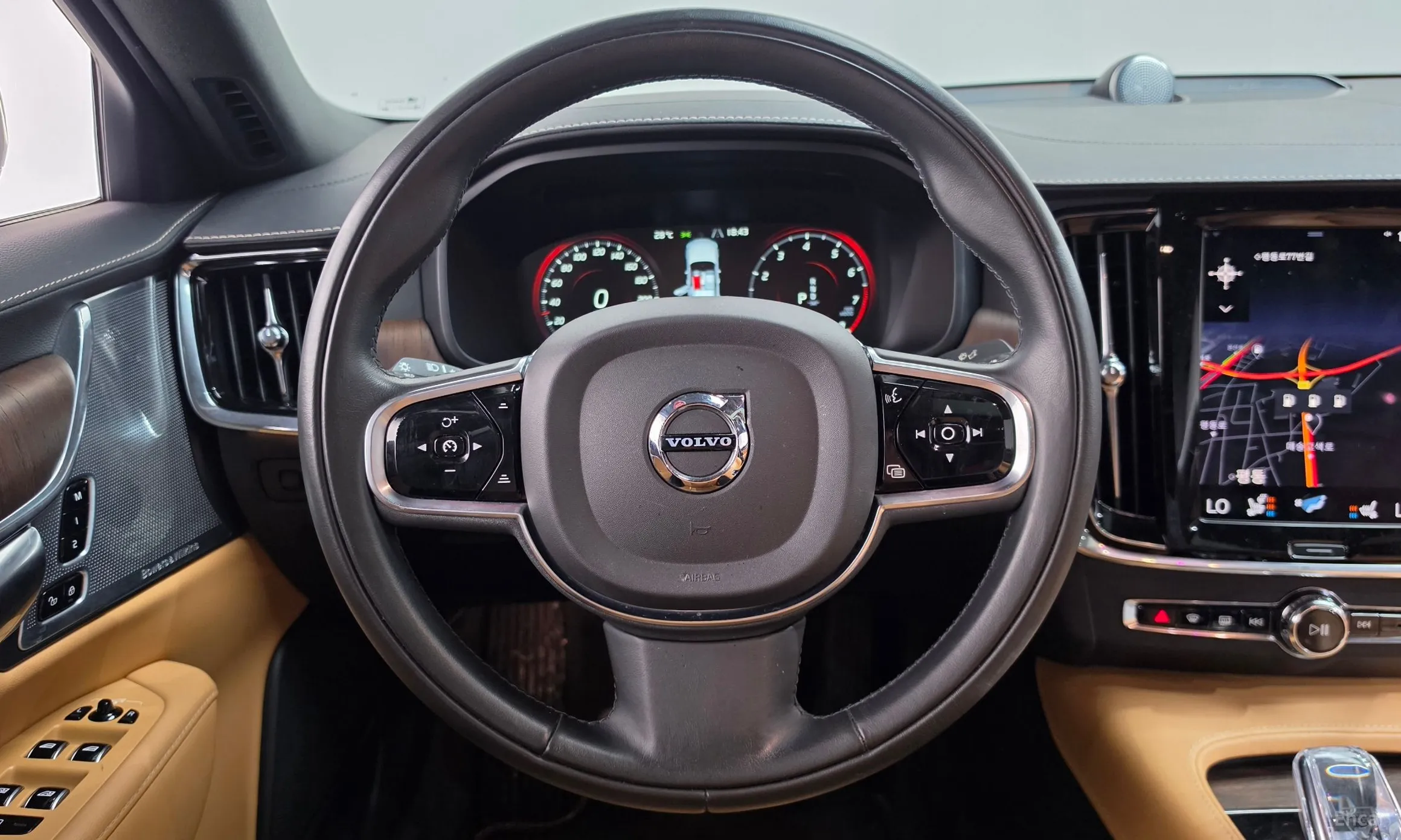 Volvo S90 превью 15