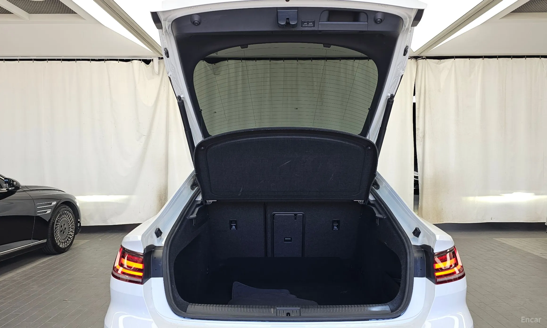 Volkswagen Ateon превью 20