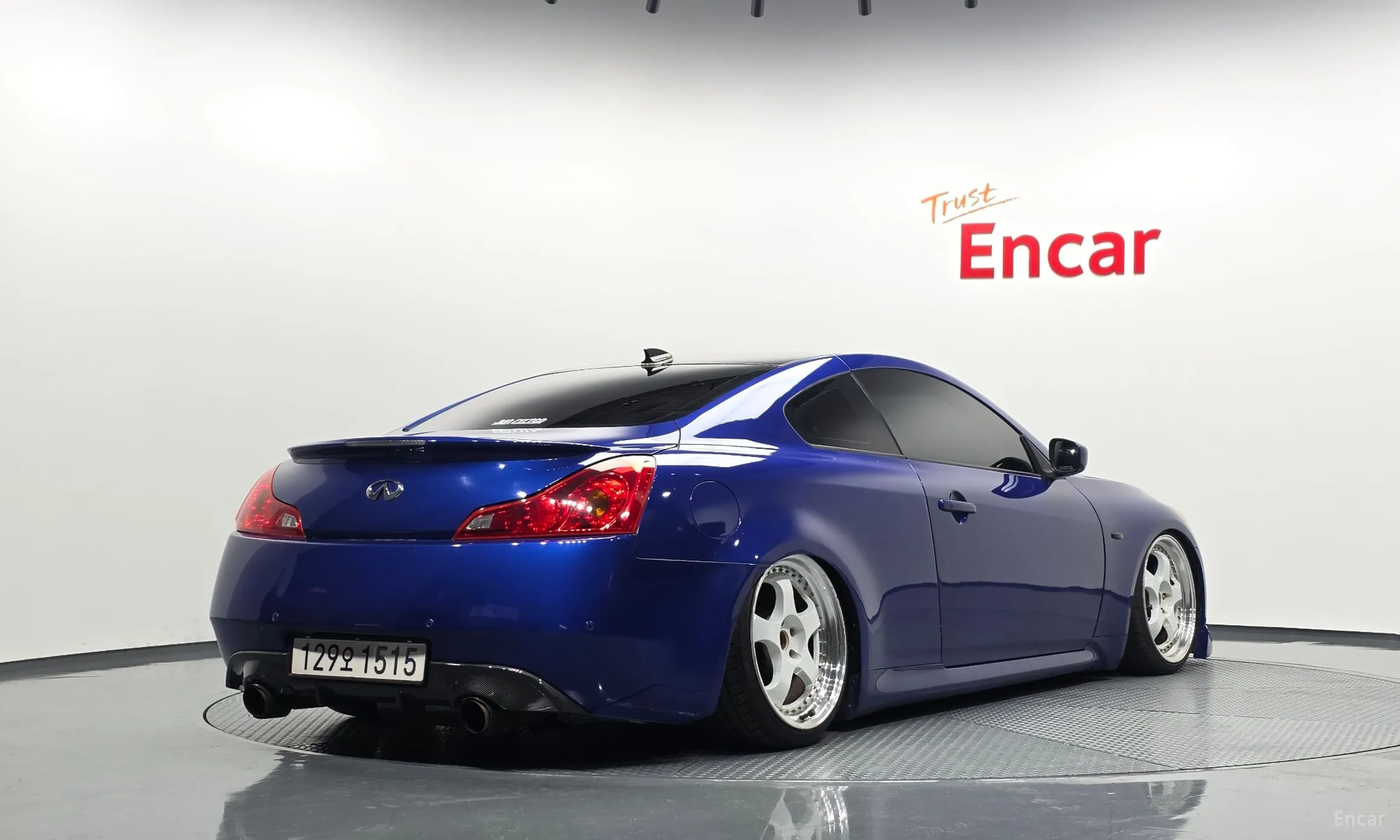 Infiniti G37
