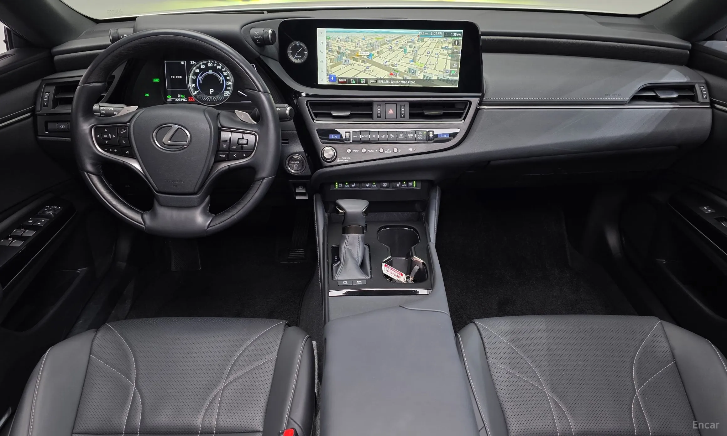 Lexus ES300h 7th Generation превью 7