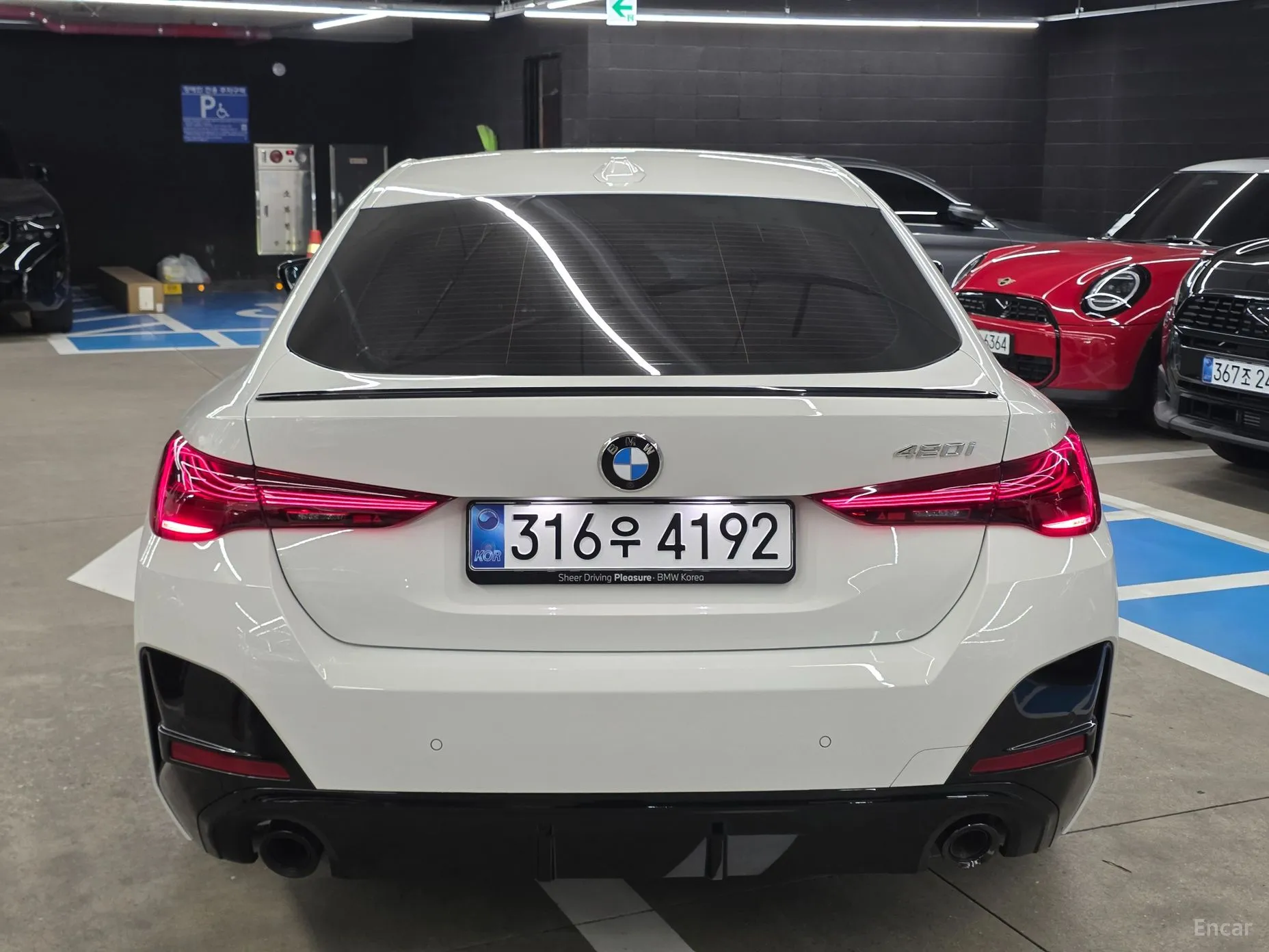 BMW Series 4 (G22) превью 4