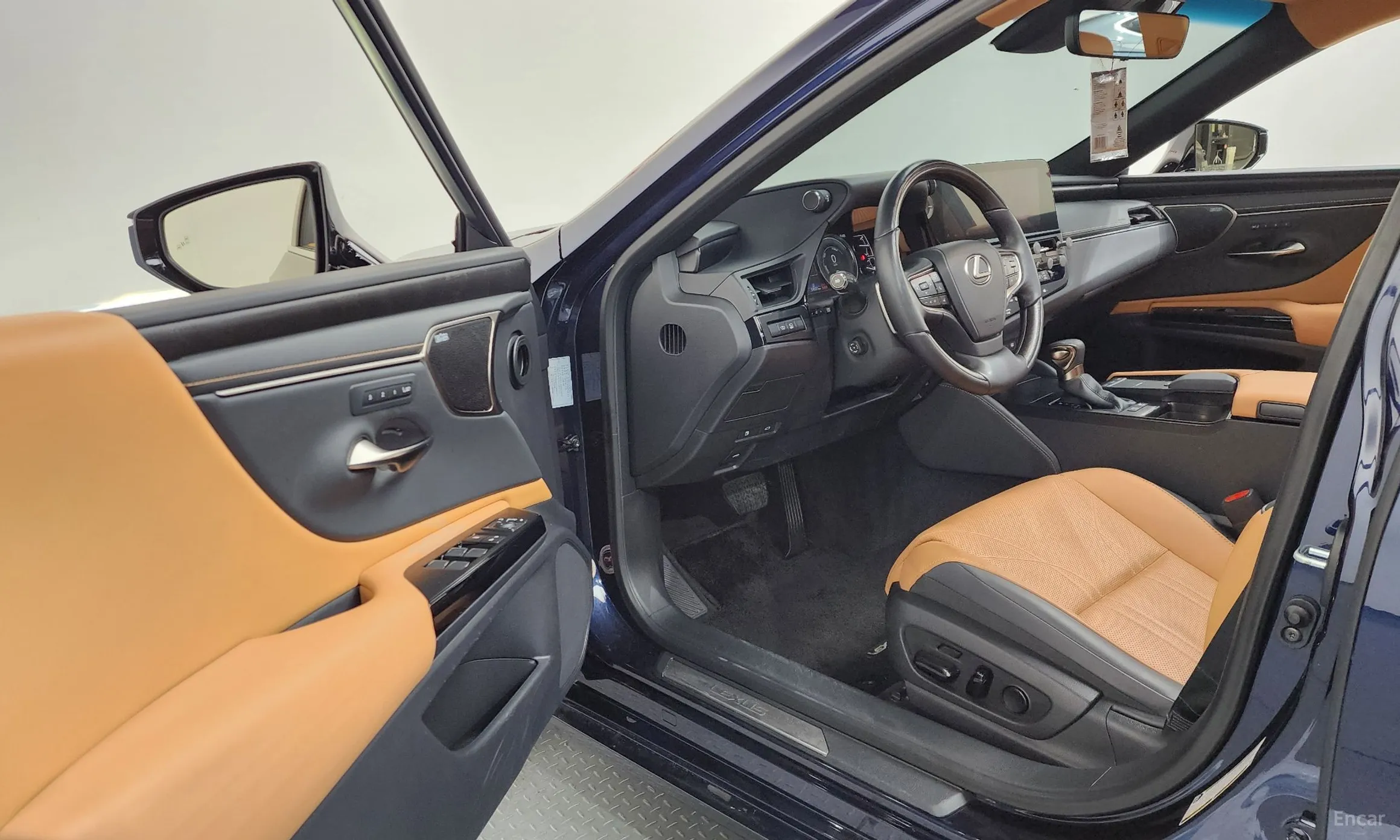 Lexus ES300h 7th Generation превью 10