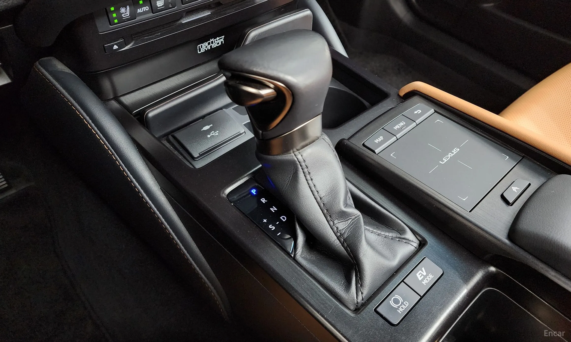 Lexus ES300h 7th Generation превью 9