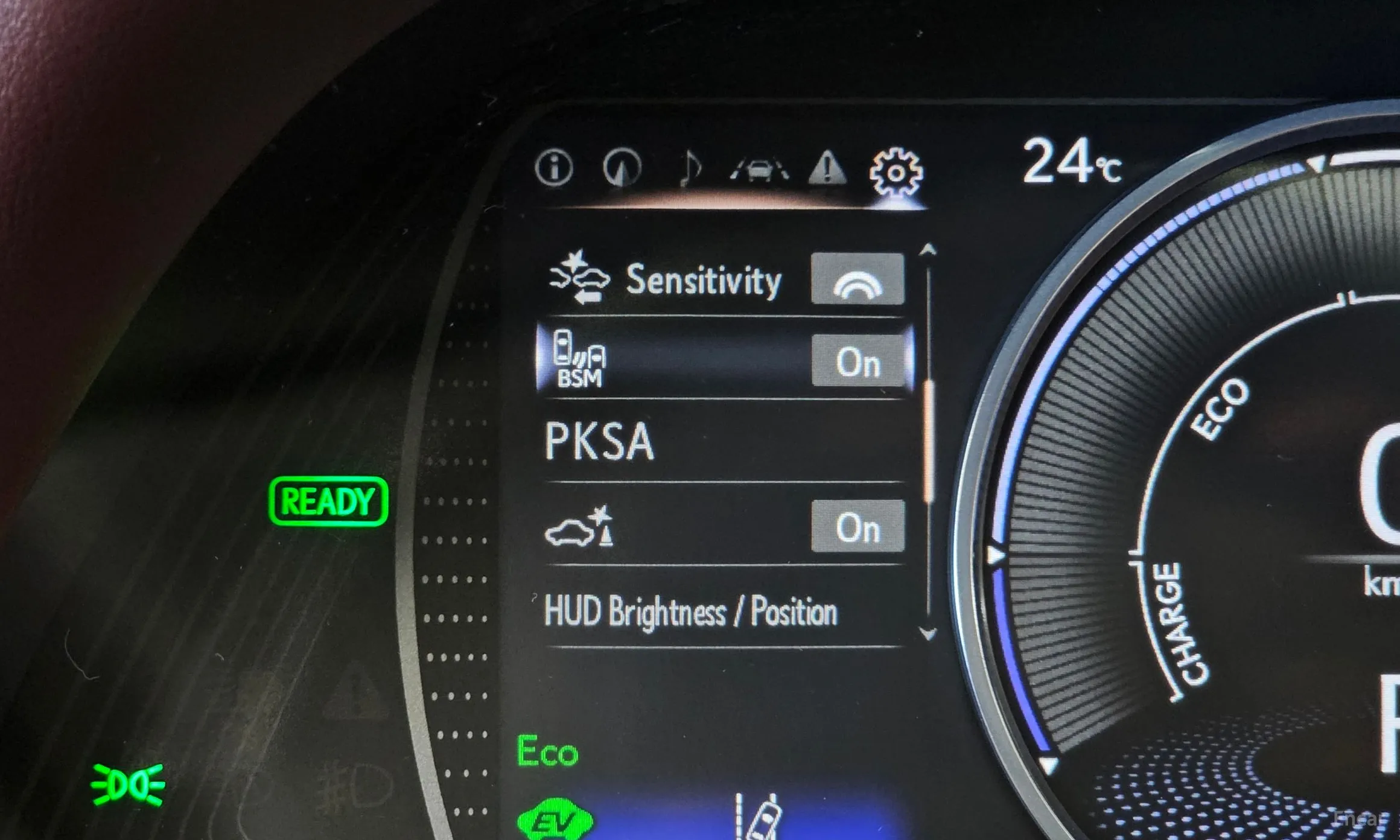 Lexus ES300h 7th Generation превью 16