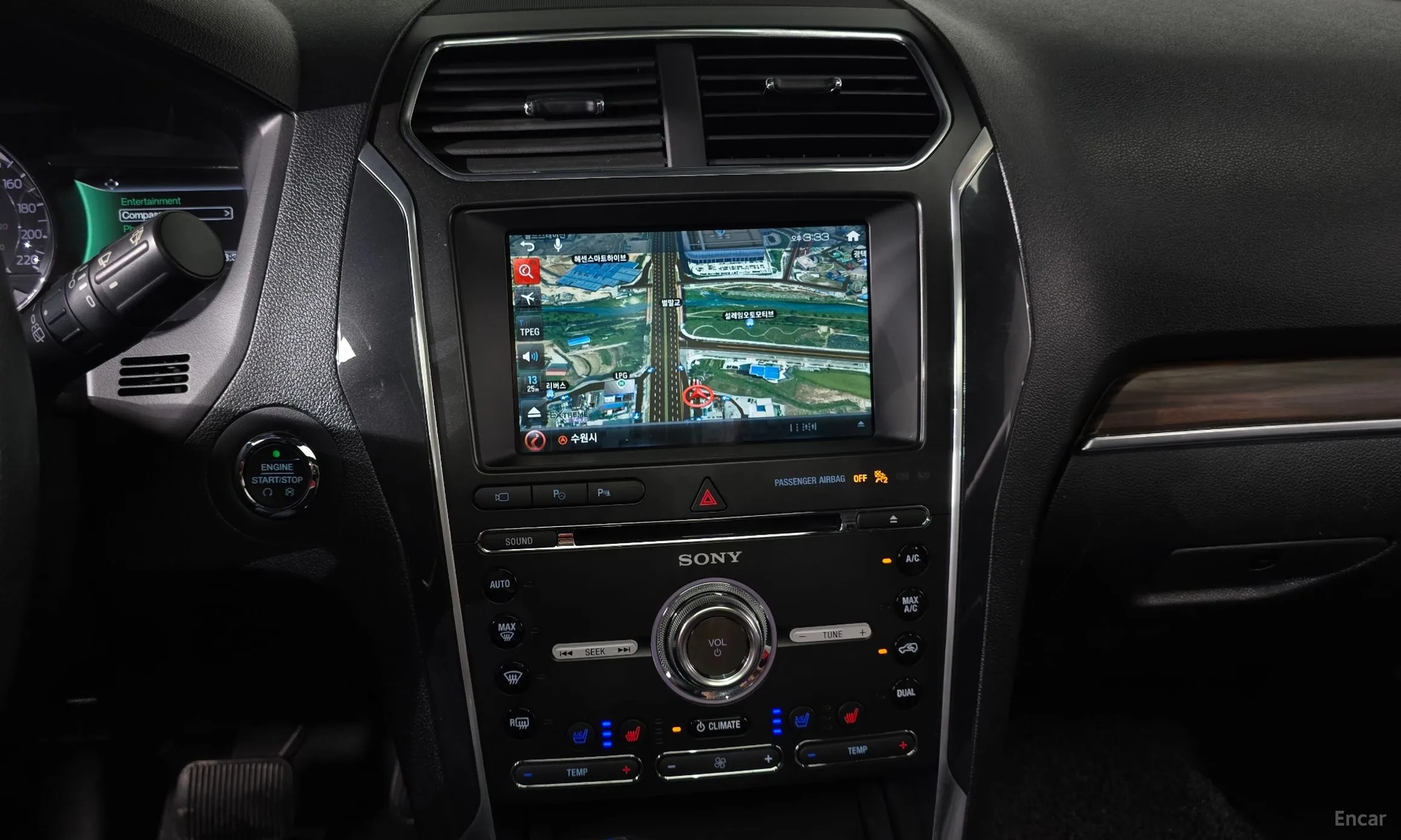 Ford Explorer превью 12